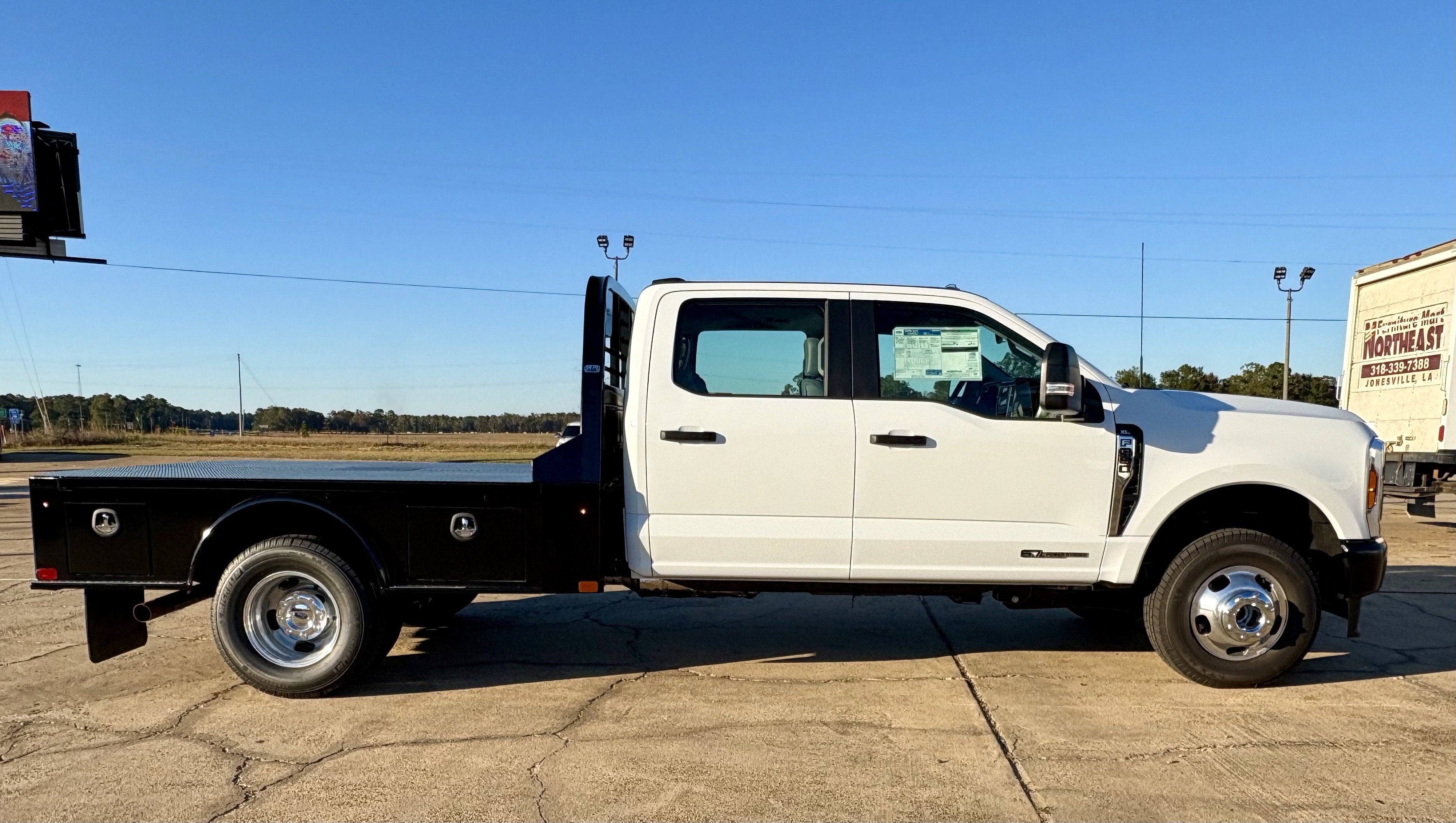 2026 Ford Super Duty F-350 DRW F-350® XL