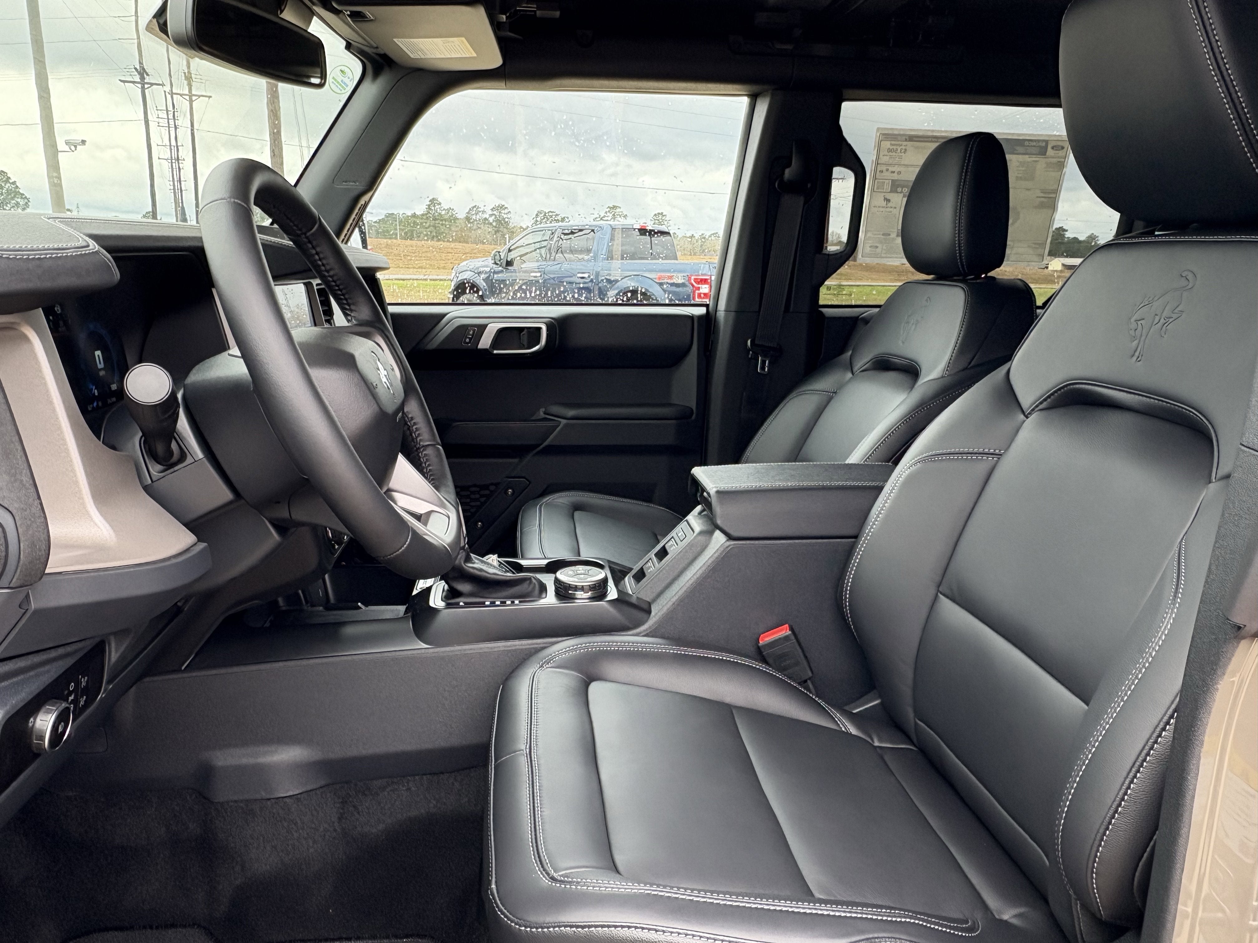 2025 Ford Bronco Outer Banks®