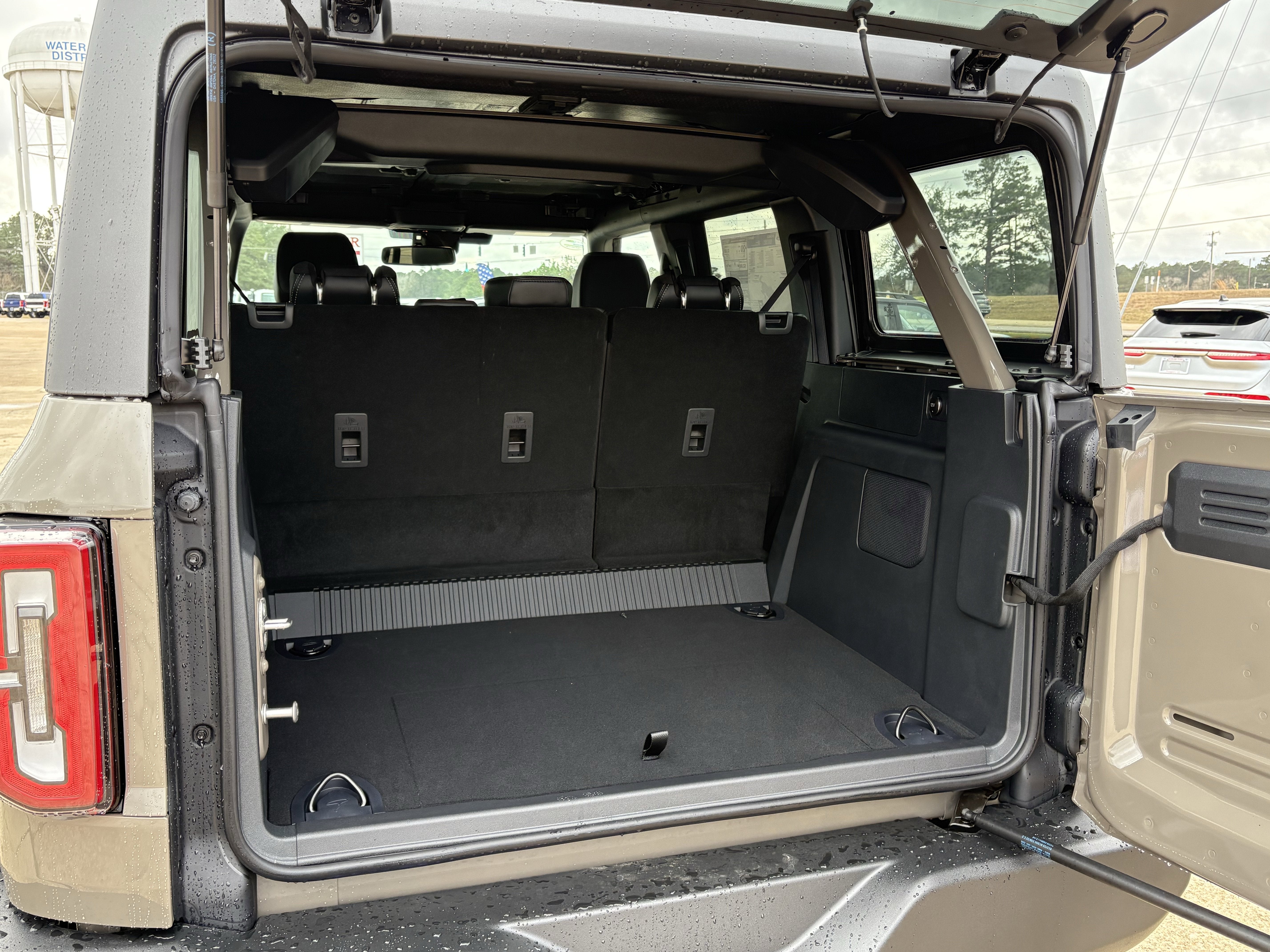 2025 Ford Bronco Outer Banks®