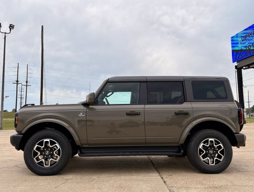 2026 Ford Bronco Outer Banks®