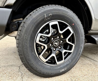 2026 Ford Bronco Outer Banks®