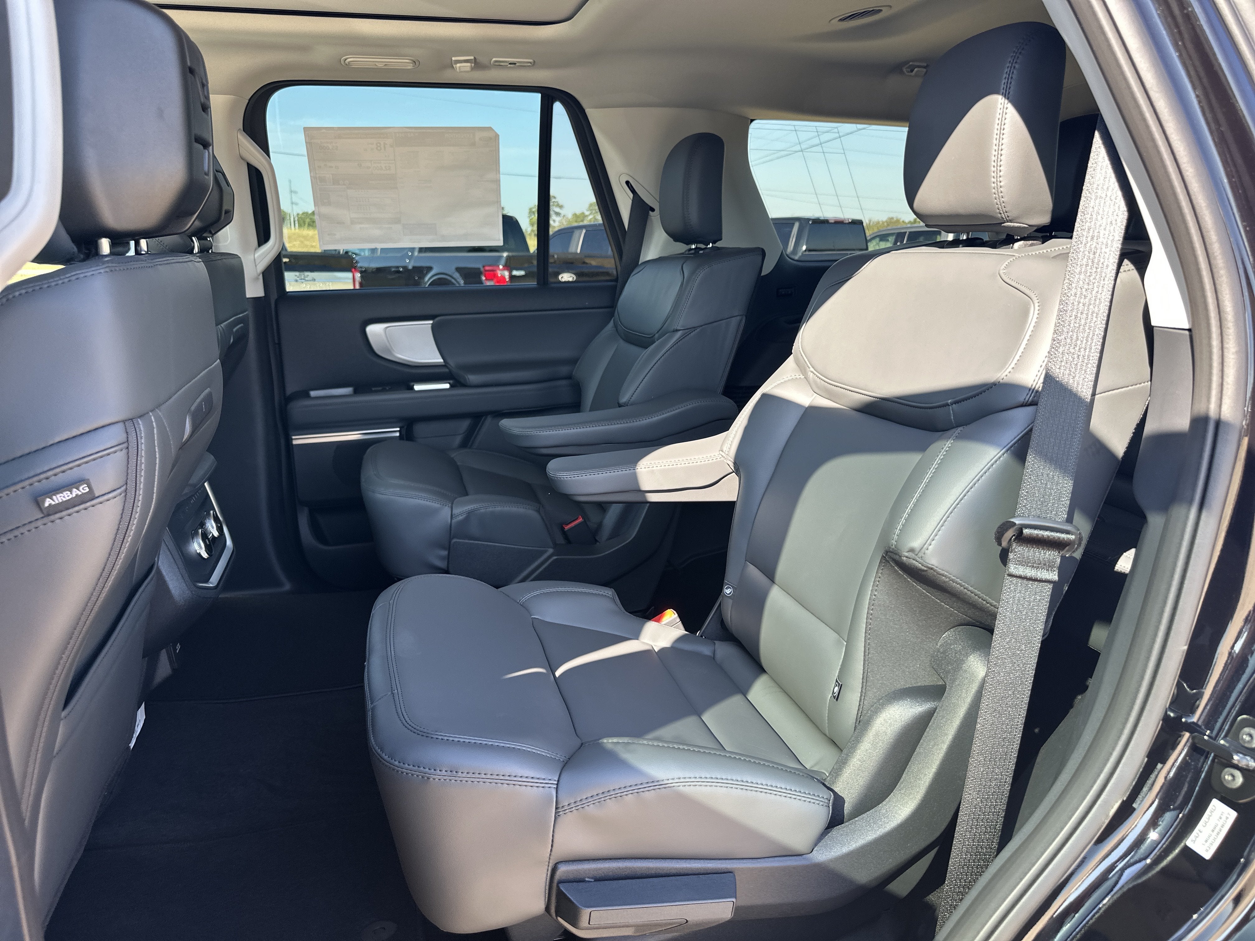 2027 Ford Expedition Active