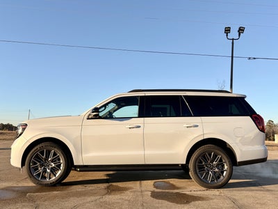 2026 Ford Expedition Platinum®