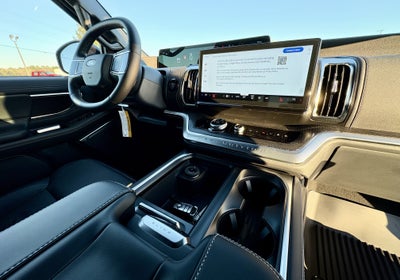 2026 Ford Expedition Platinum®