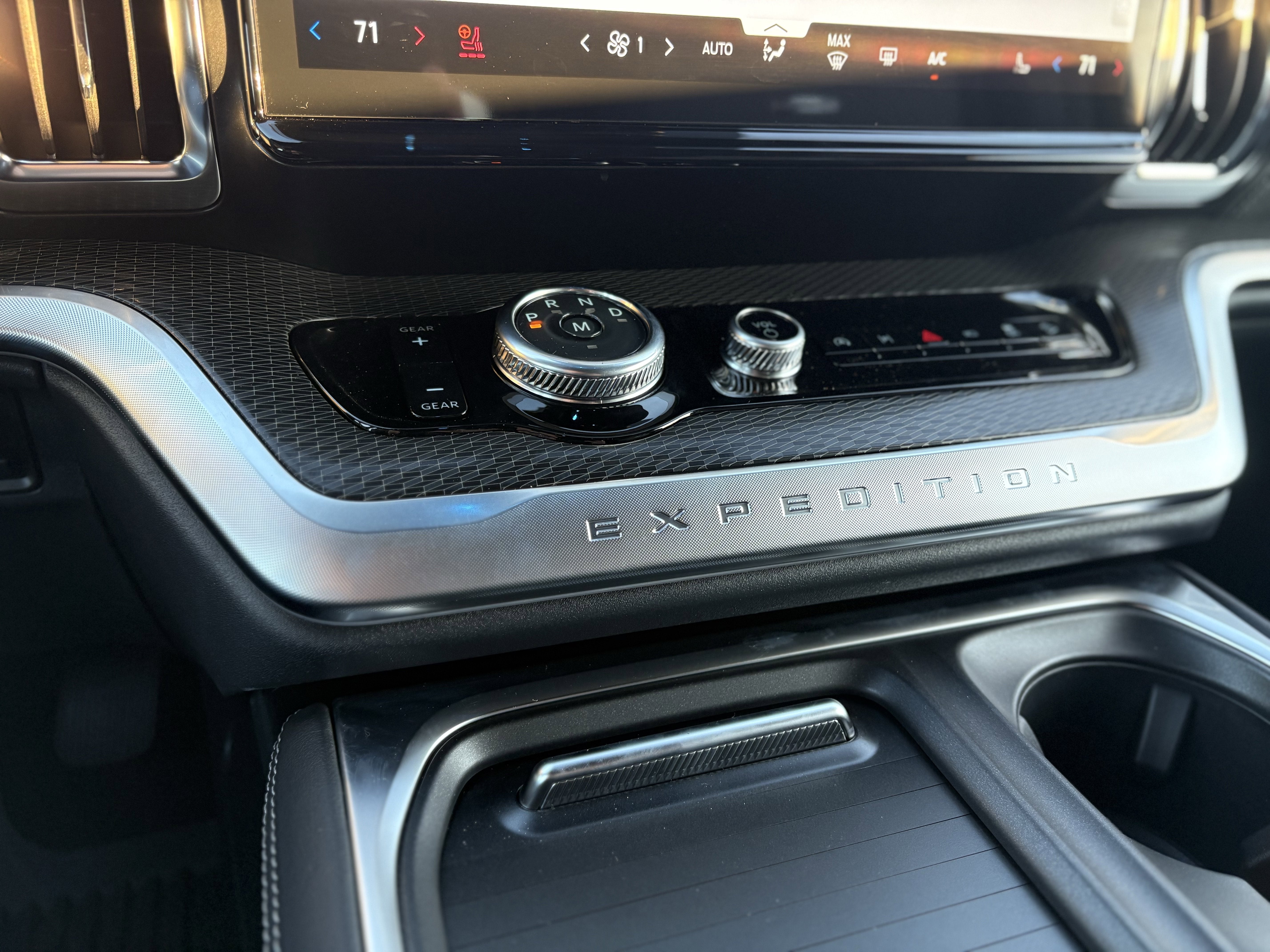 2026 Ford Expedition Platinum®