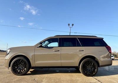 2026 Ford Expedition Platinum®