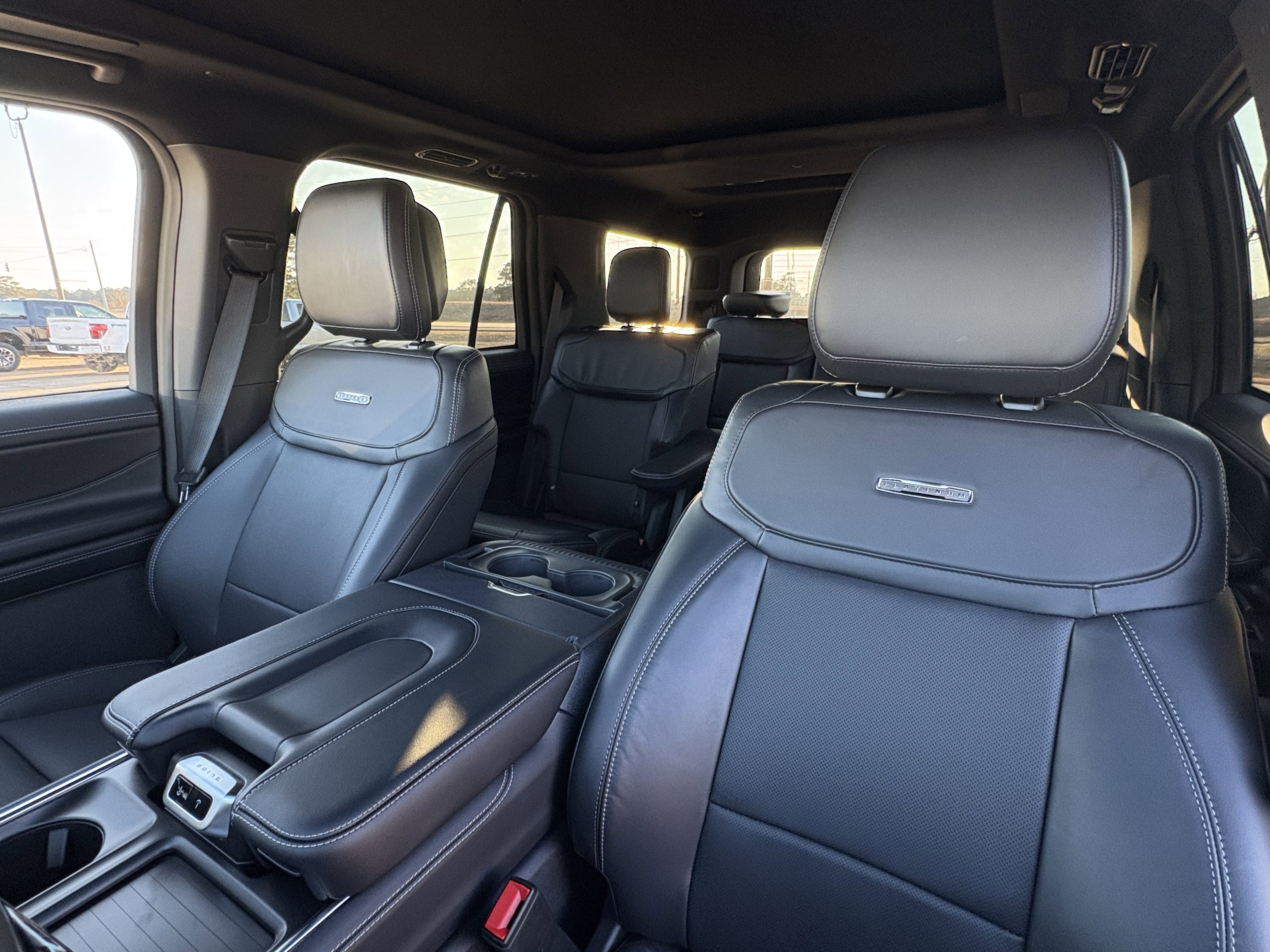2026 Ford Expedition Platinum®