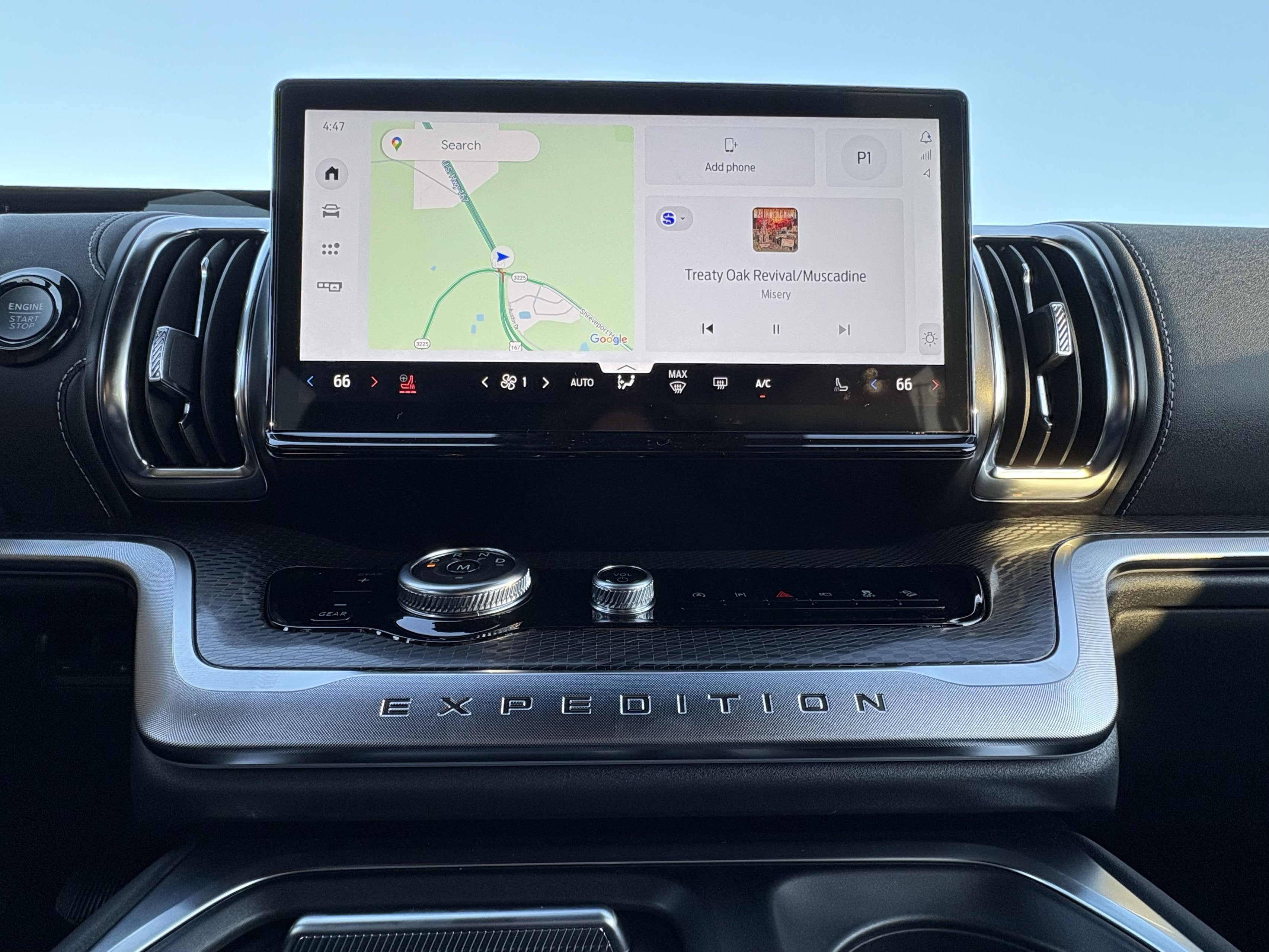 2026 Ford Expedition Platinum®