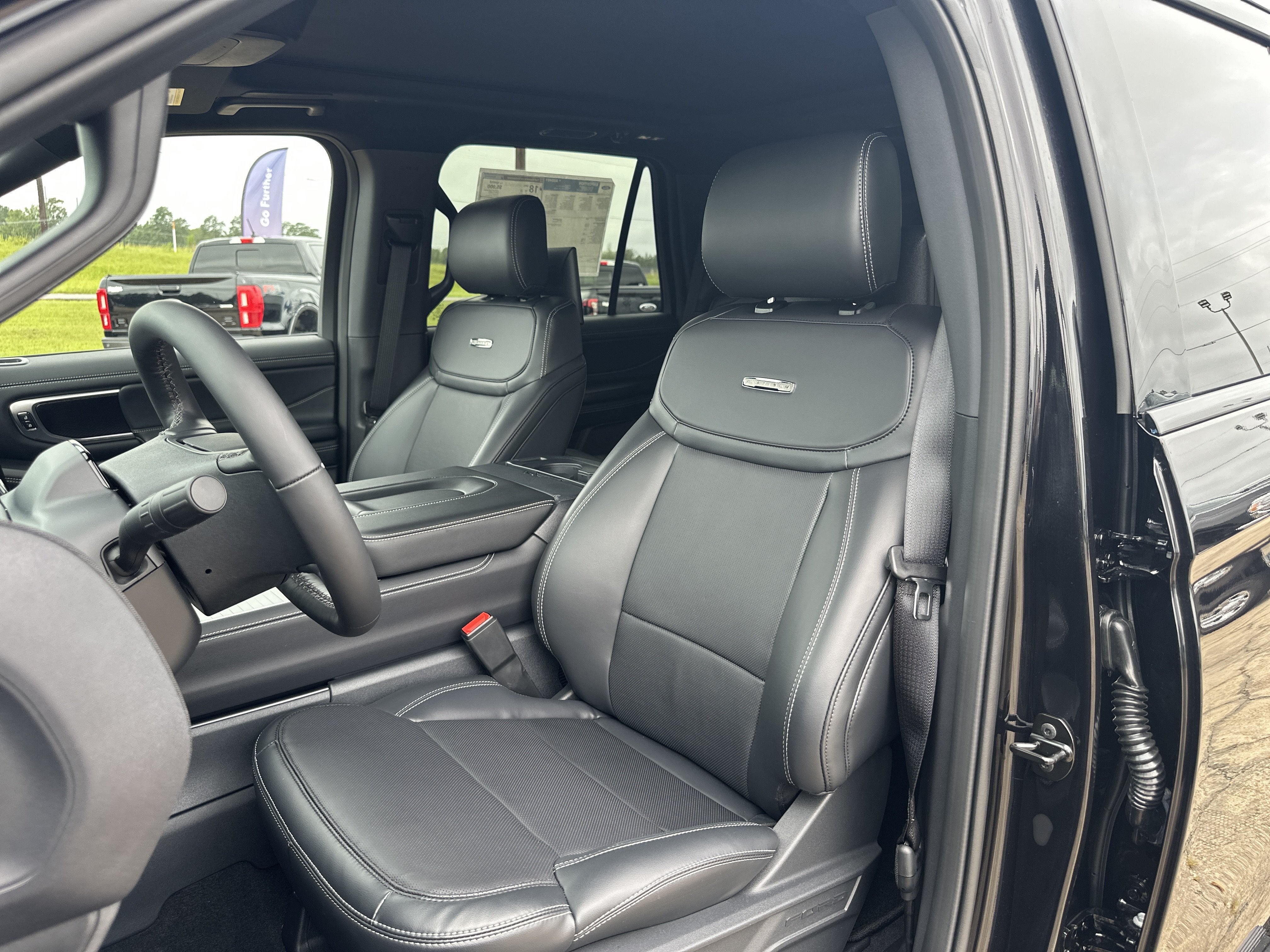 2027 Ford Expedition Platinum