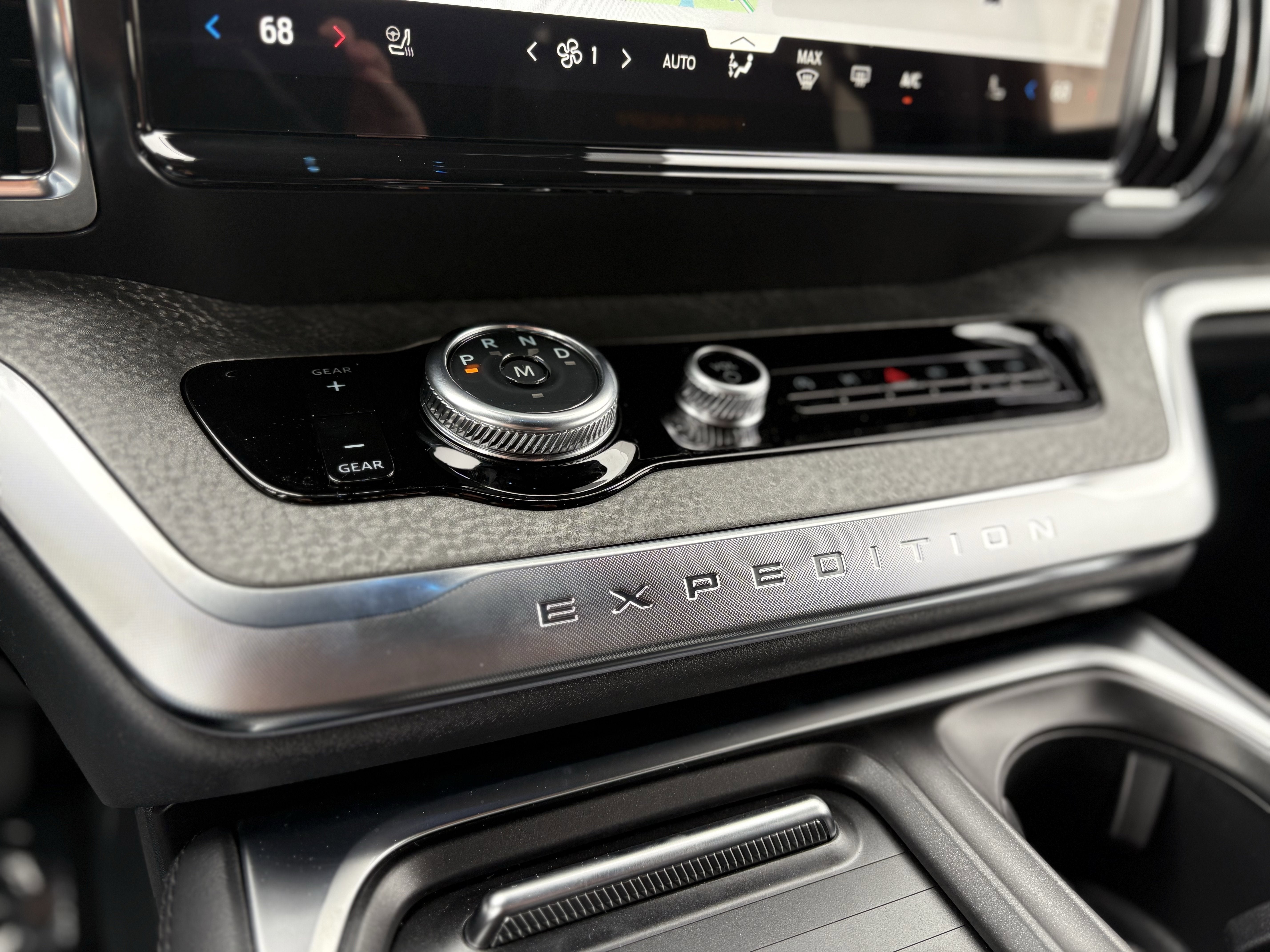 2026 Ford Expedition Tremor®