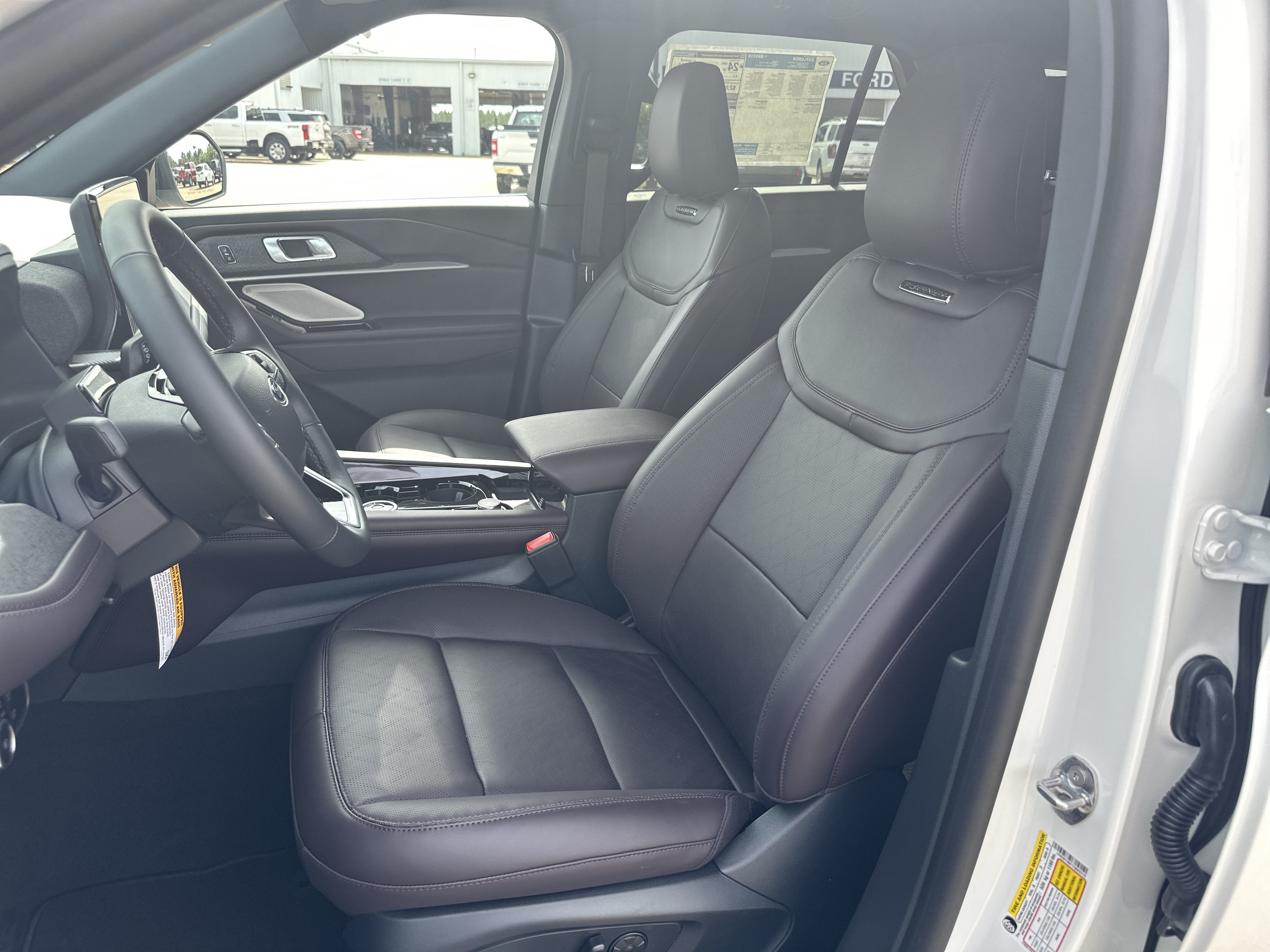 2026 Ford Explorer Platinum™