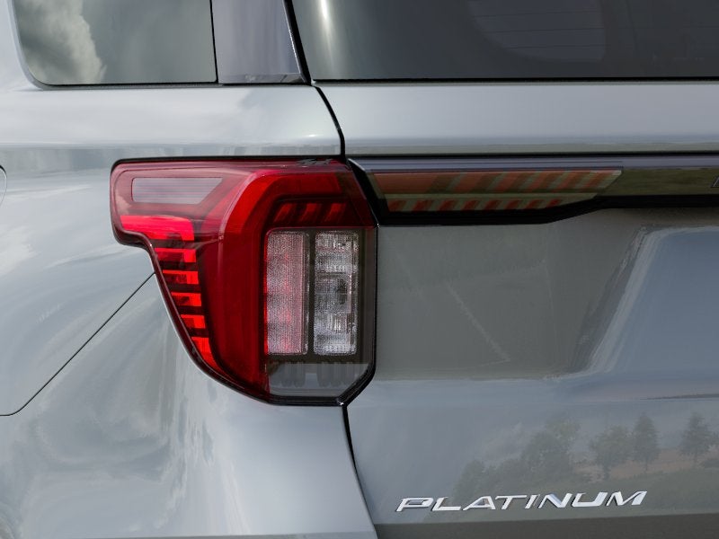 2027 Ford Explorer 4-Door 4DR RWD PLTNM