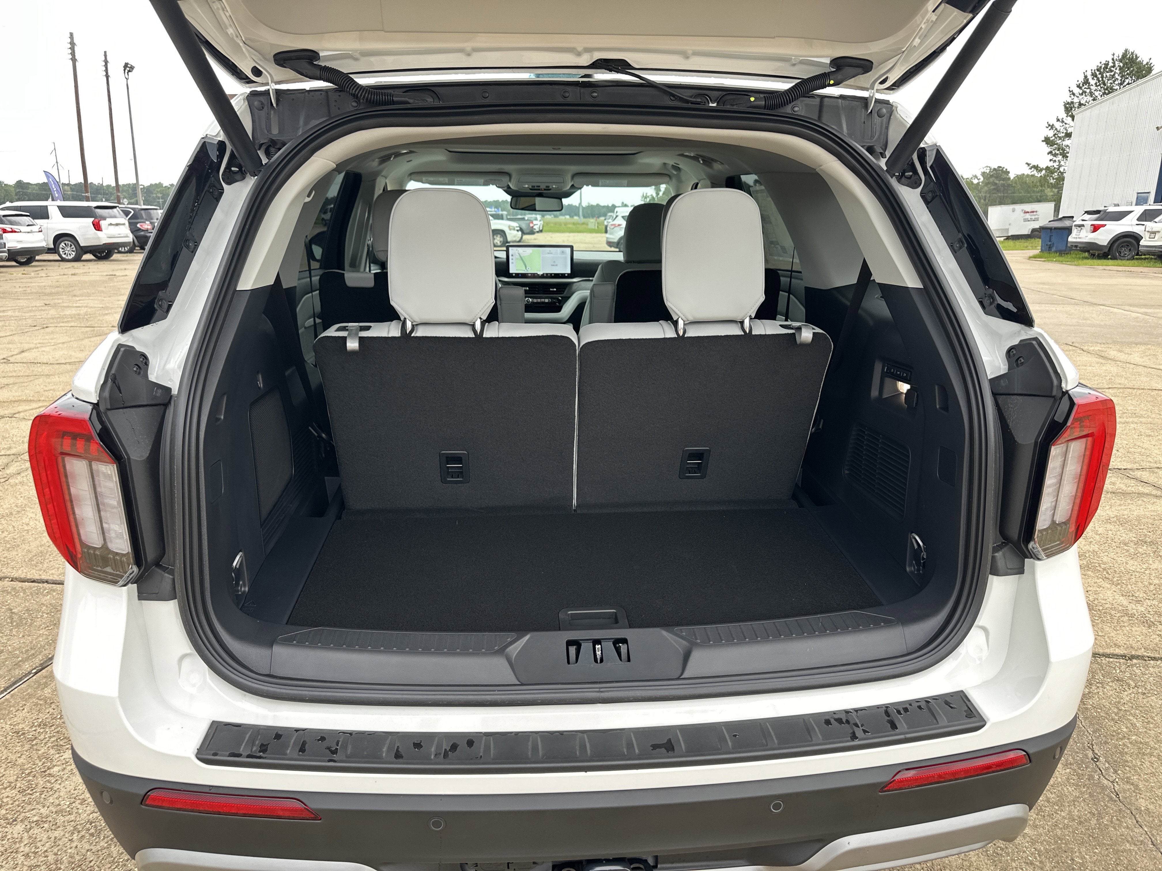 2026 Ford Explorer Platinum™