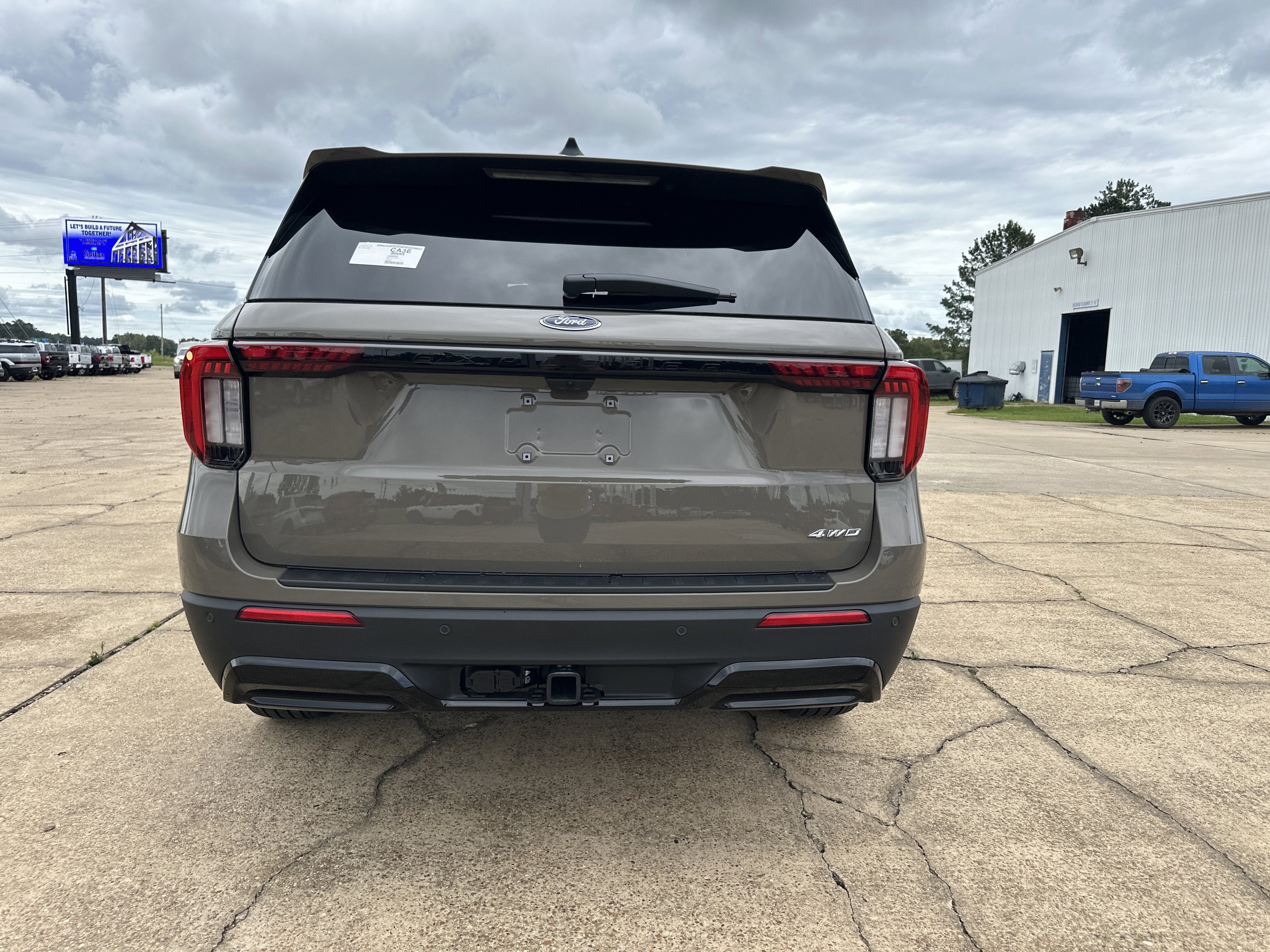 2026 Ford Explorer ST-Line