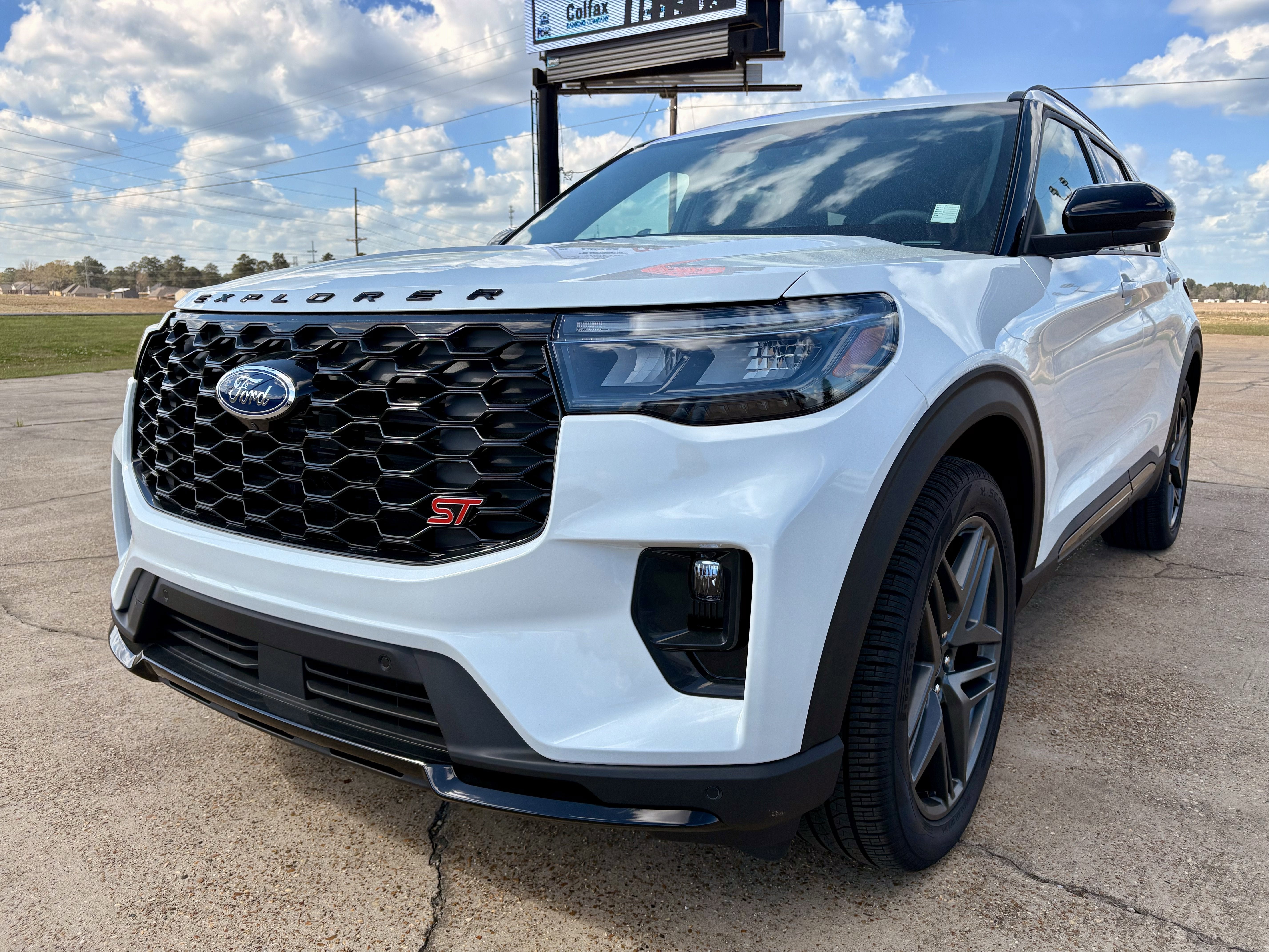 2025 Ford Explorer ST