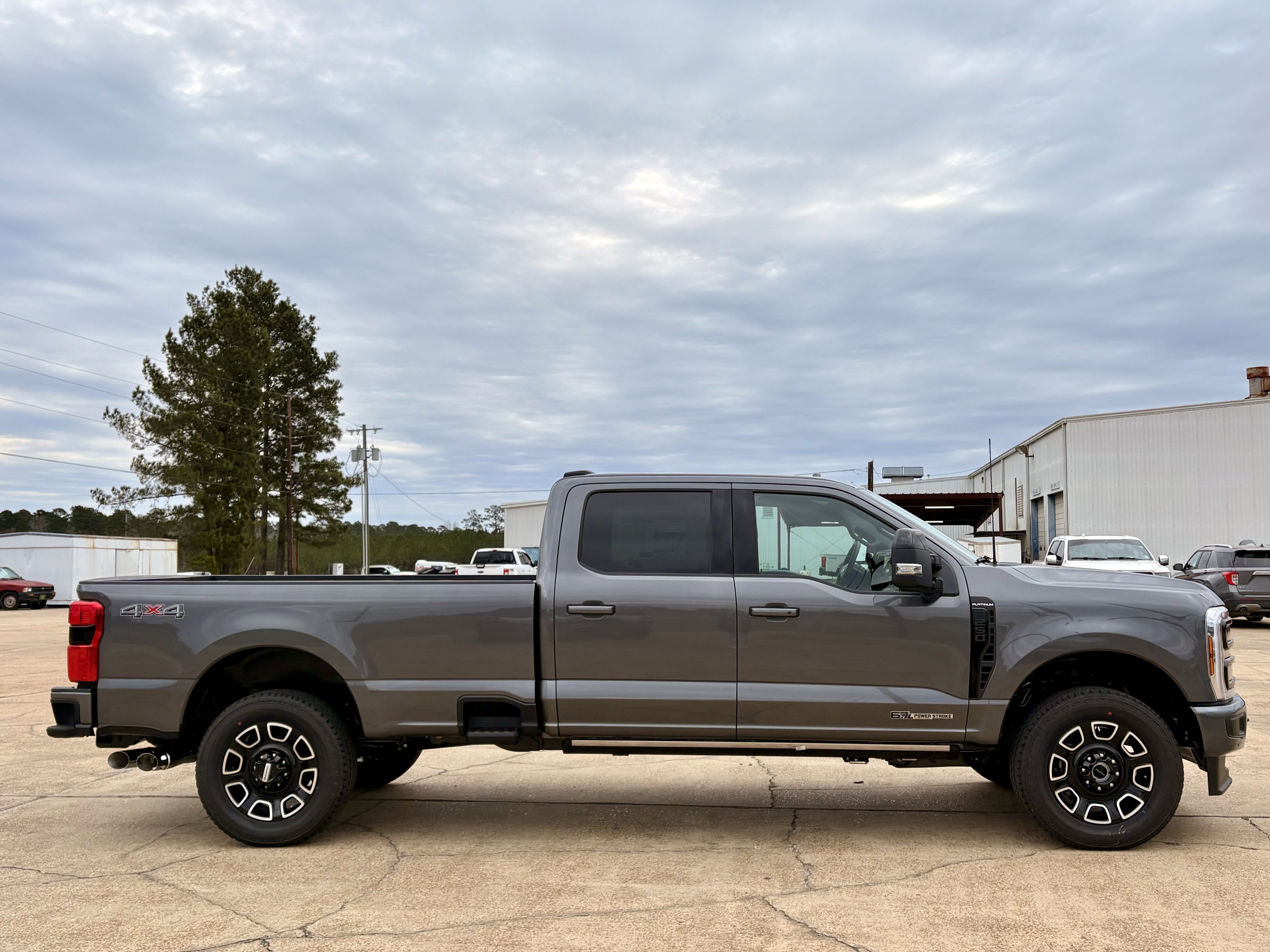 2026 Ford Super Duty F-250 SRW F-250® Platinum®