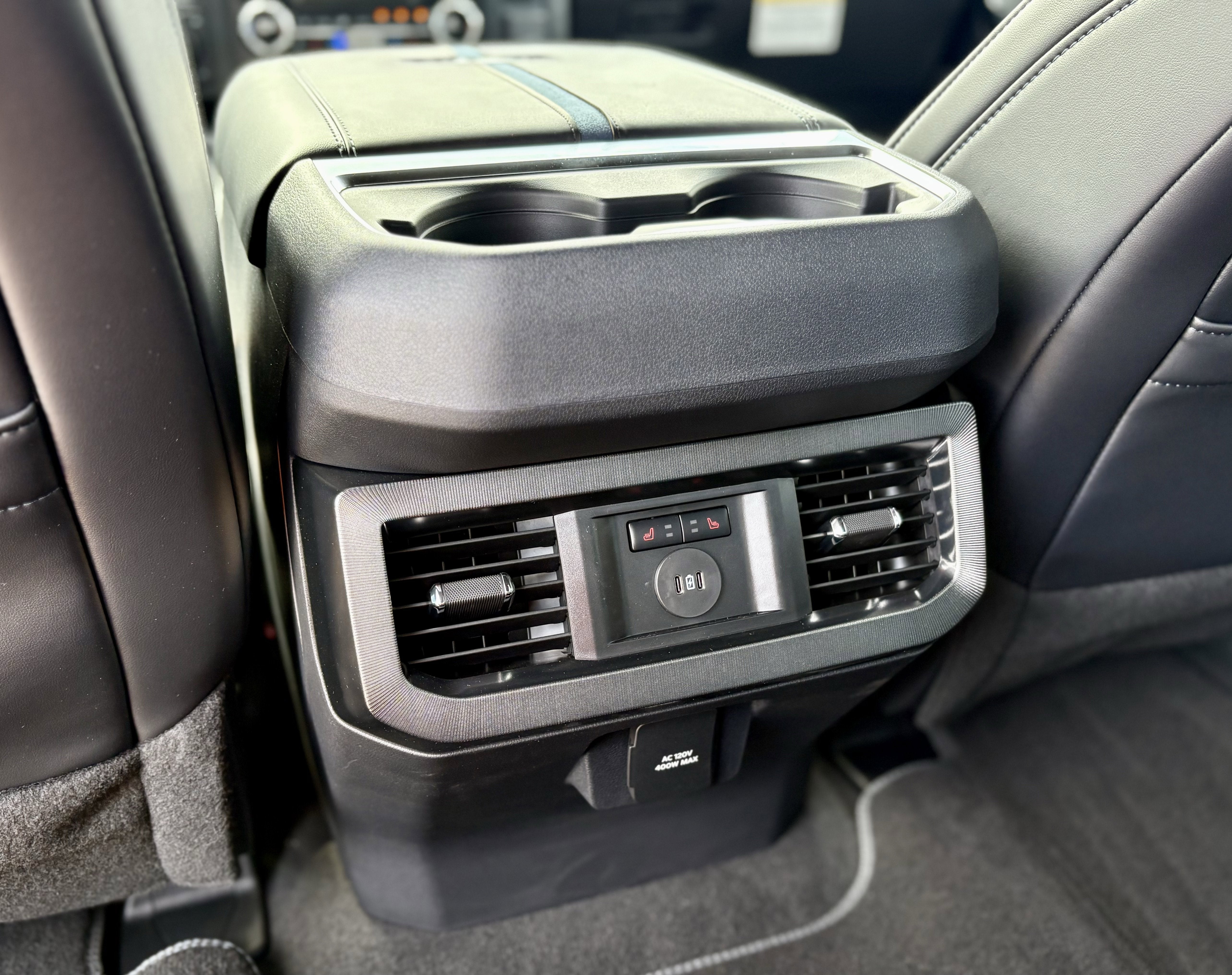 2025 Ford Super Duty F-250 SRW F-250® Platinum®