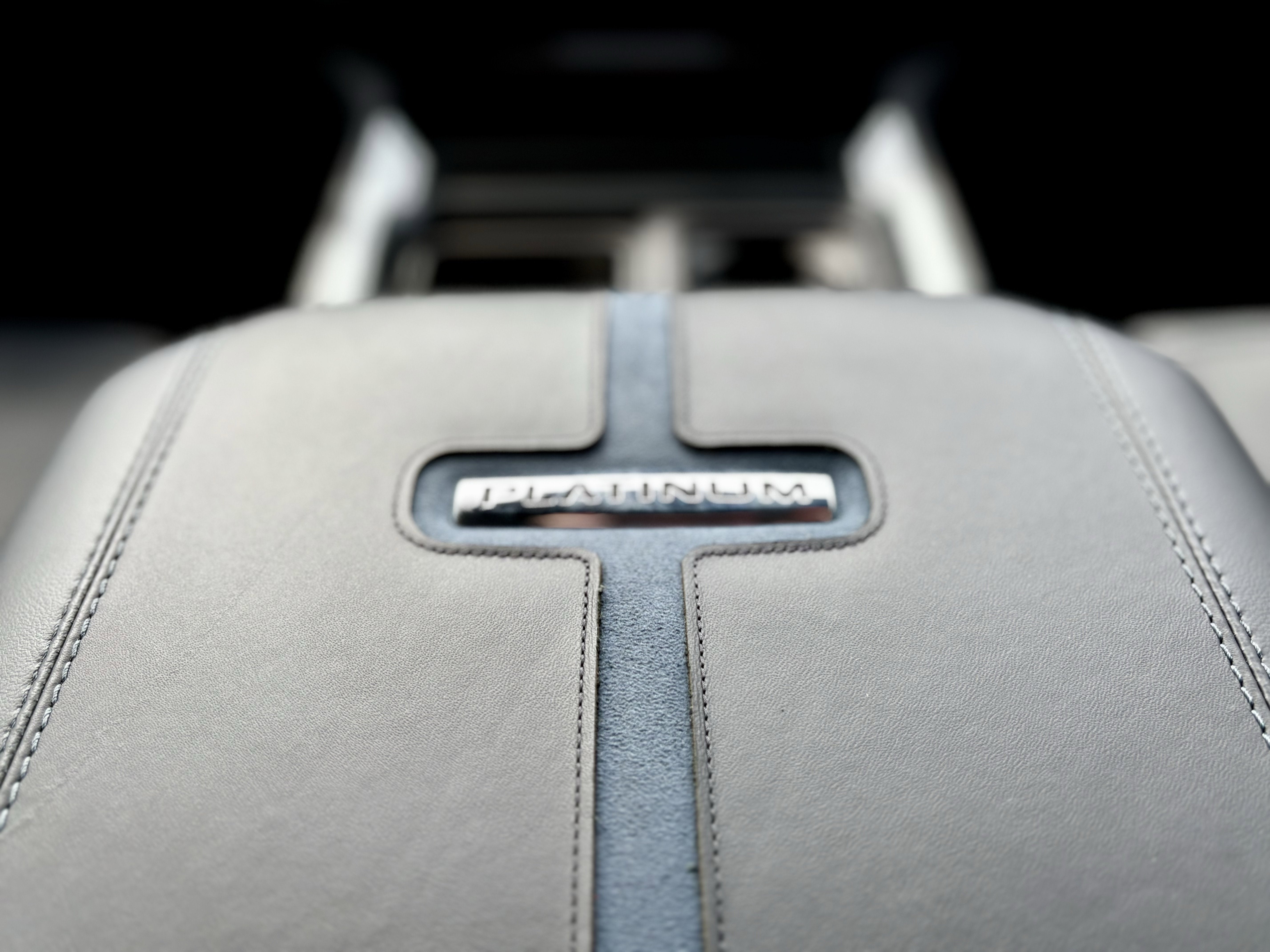 2025 Ford Super Duty F-250 SRW F-250® Platinum®