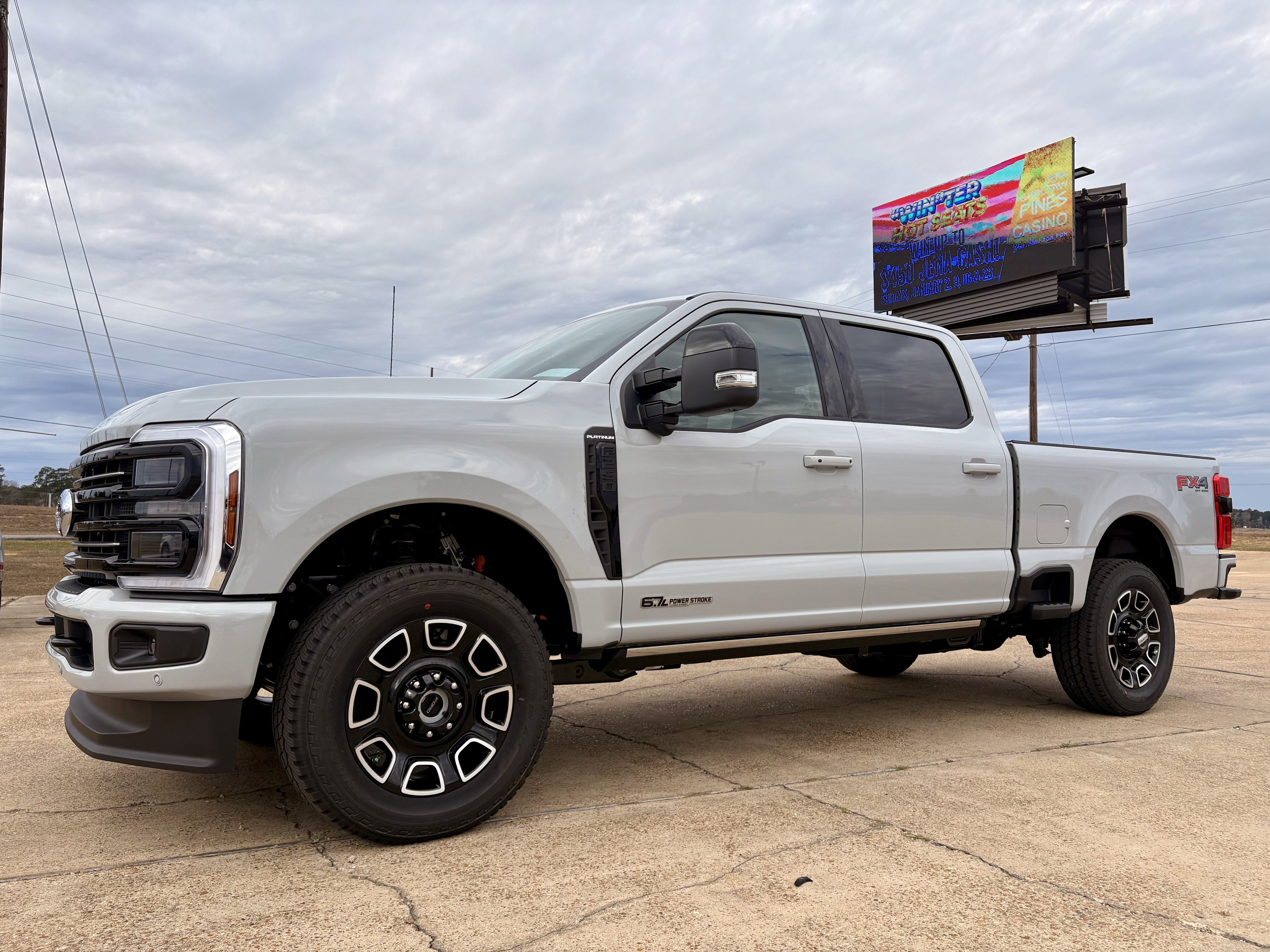 2026 Ford Super Duty F-250 SRW F-250® Platinum®