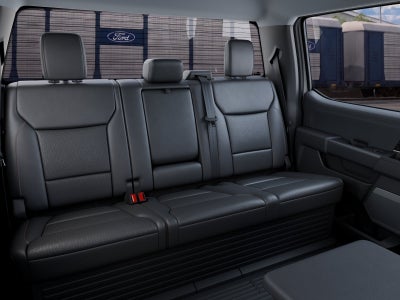 2027 Ford Super Duty F-350® Lariat®