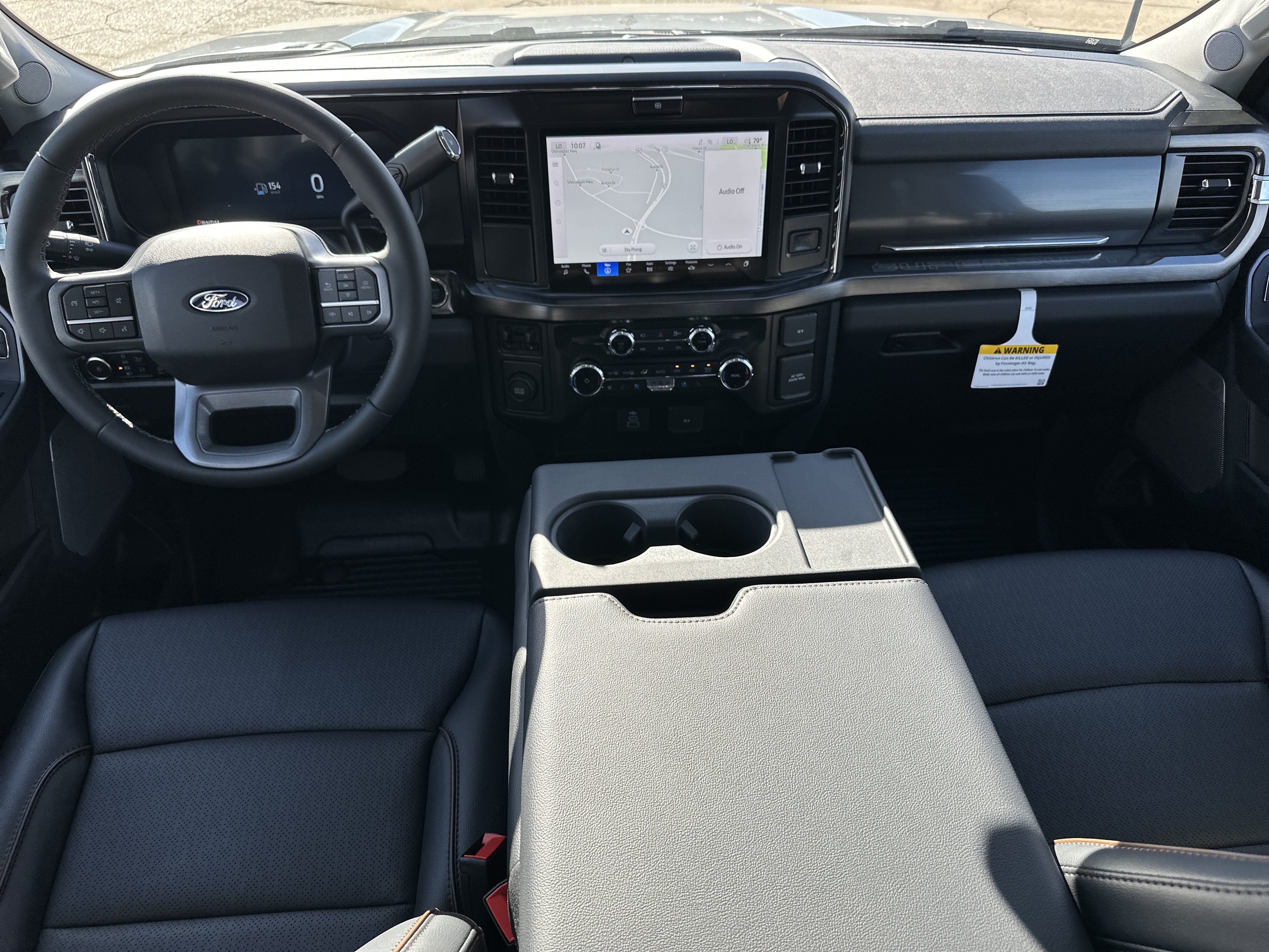 2027 Ford Super Duty F-350 SRW F-350® Lariat®
