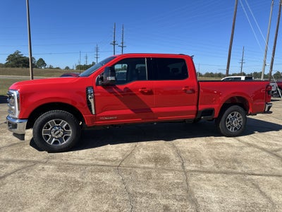 2027 Ford Super Duty F-350 SRW F-350® Lariat®