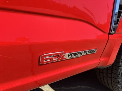 2027 Ford Super Duty F-350 SRW F-350® Lariat®