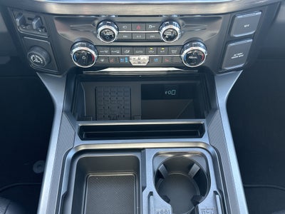 2027 Ford Super Duty F-350 SRW F-350® Lariat®