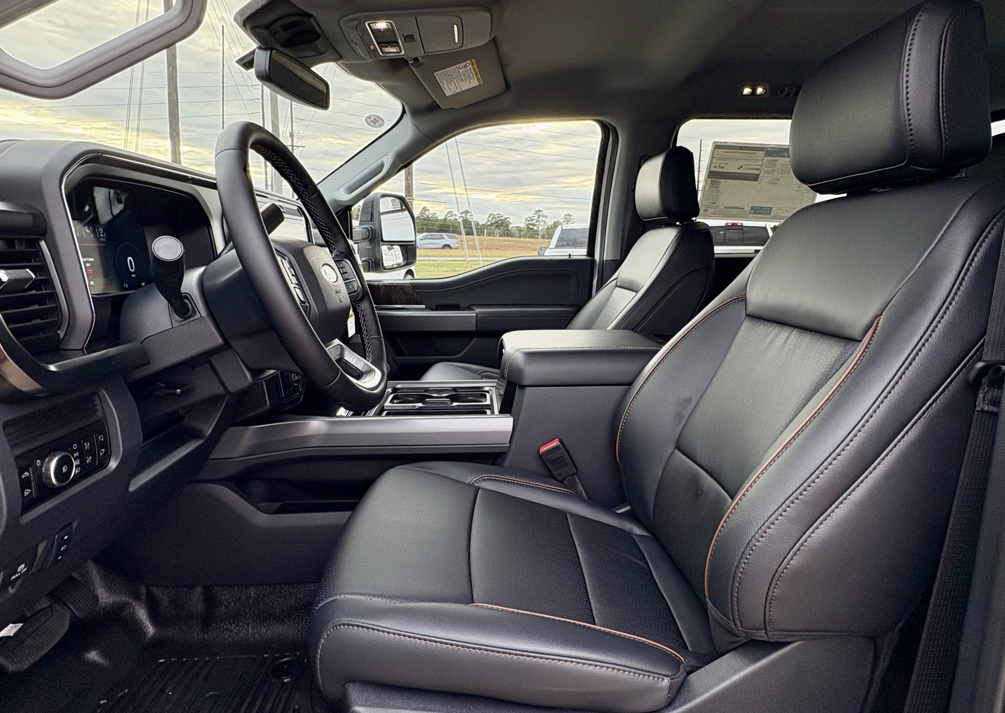 2026 Ford Super Duty F-350 SRW F-350® Lariat®