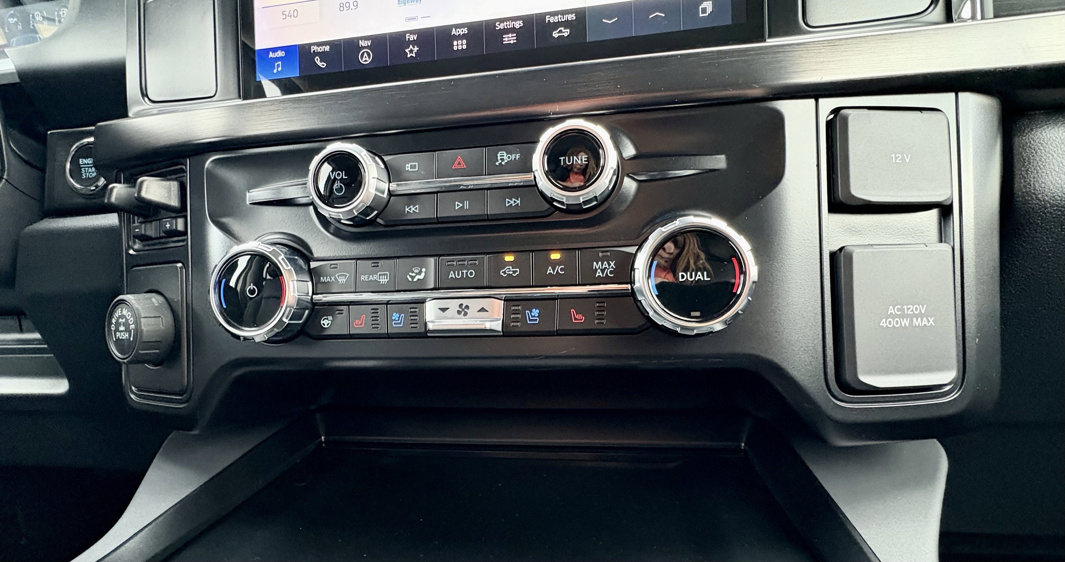 2026 Ford Super Duty F-350 SRW F-350® Lariat®