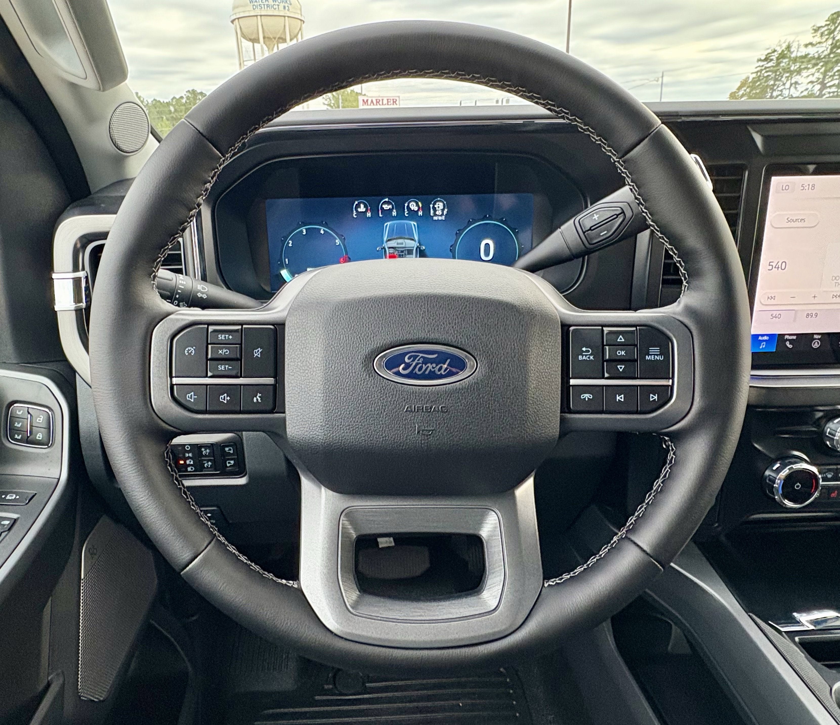 2026 Ford Super Duty F-350 SRW F-350® Lariat®