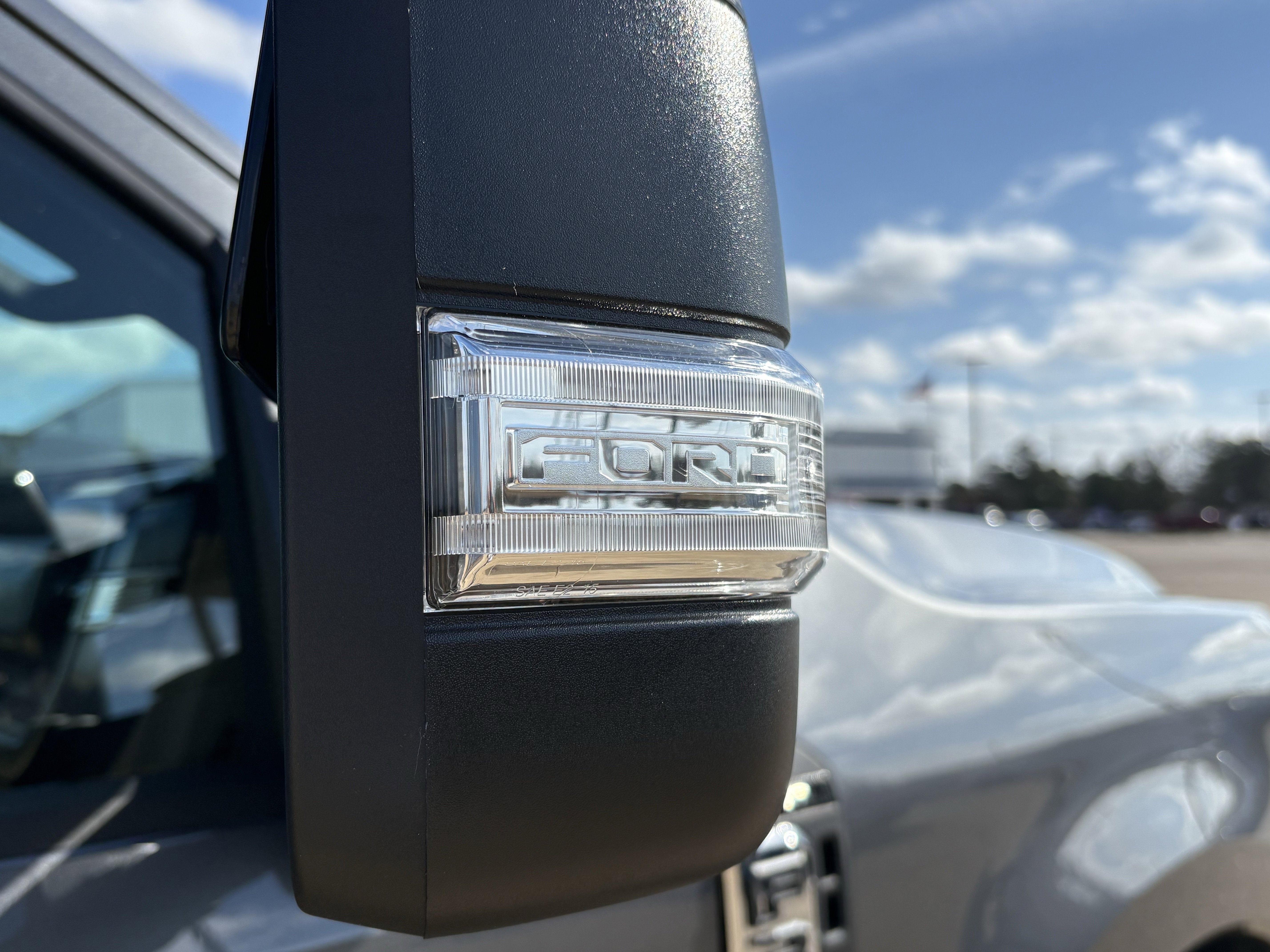 2026 Ford Super Duty F-350 SRW F-350® Lariat®