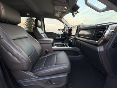 2026 Ford Super Duty F-350 SRW F-350® Lariat®