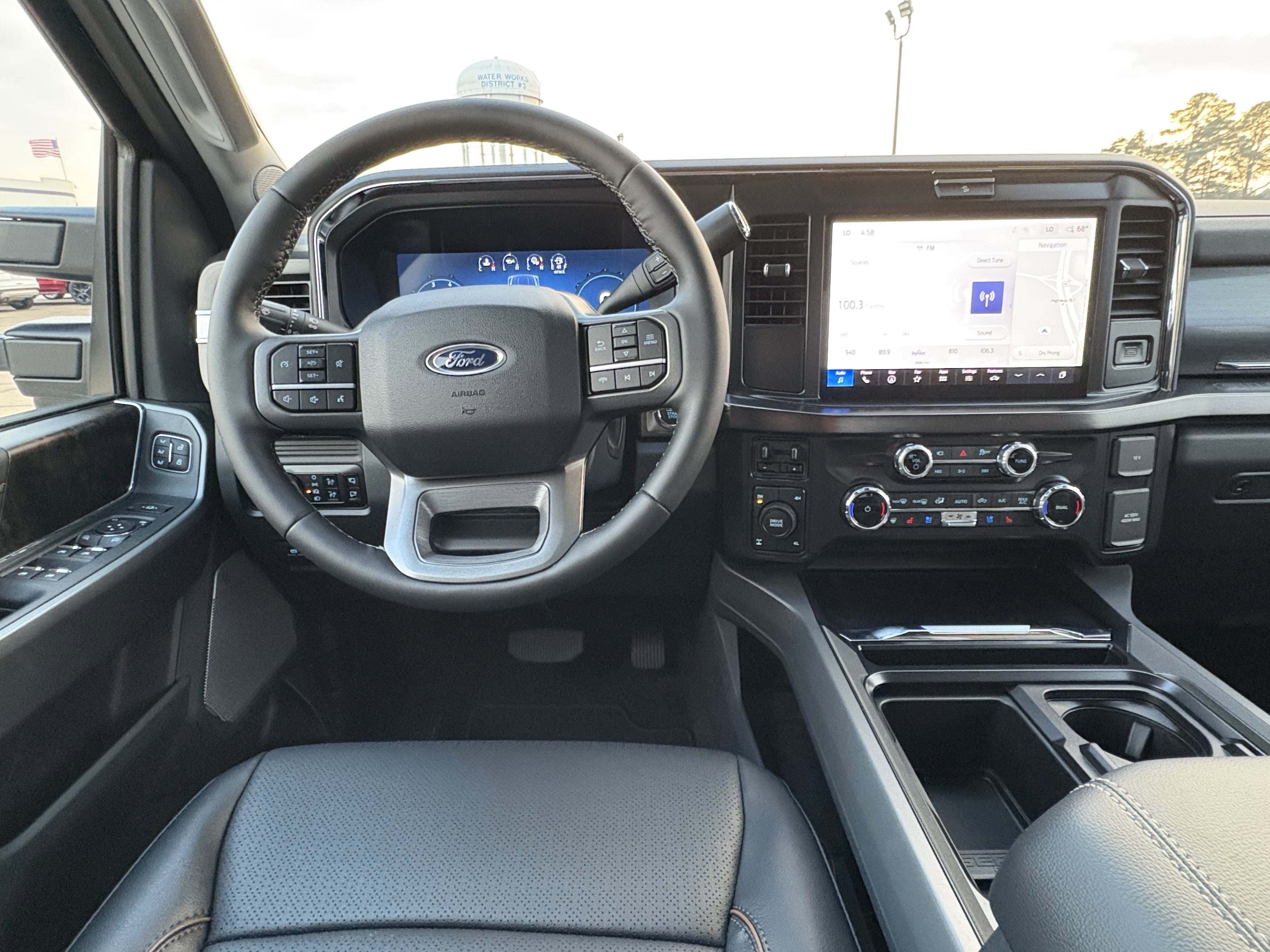 2026 Ford Super Duty F-350 SRW F-350® Lariat®