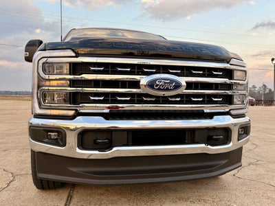 2026 Ford Super Duty F-350 SRW F-350® Lariat®