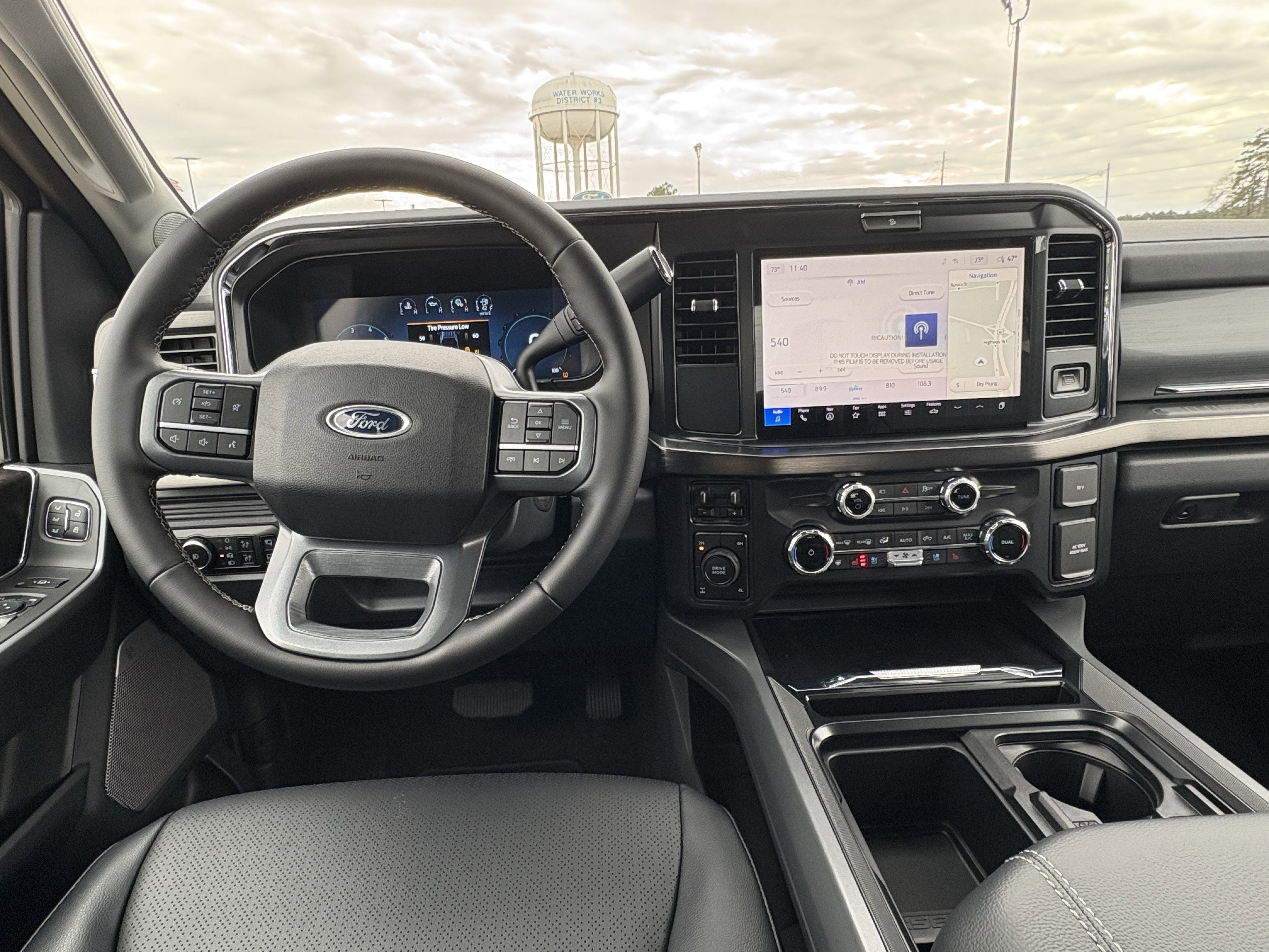 2026 Ford Super Duty F-350 SRW F-350® Lariat®