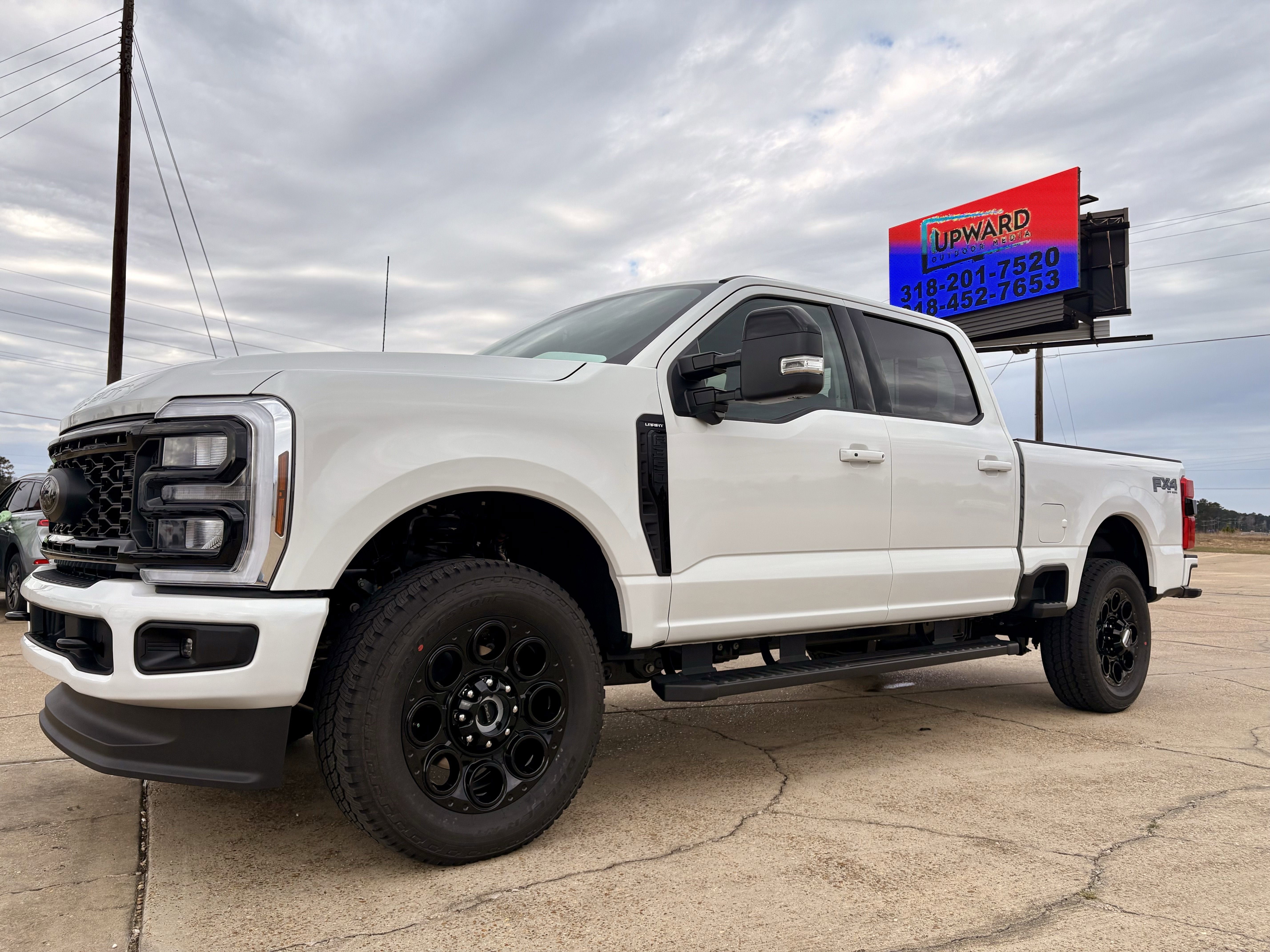 2026 Ford Super Duty F-350 SRW F-350® Lariat®