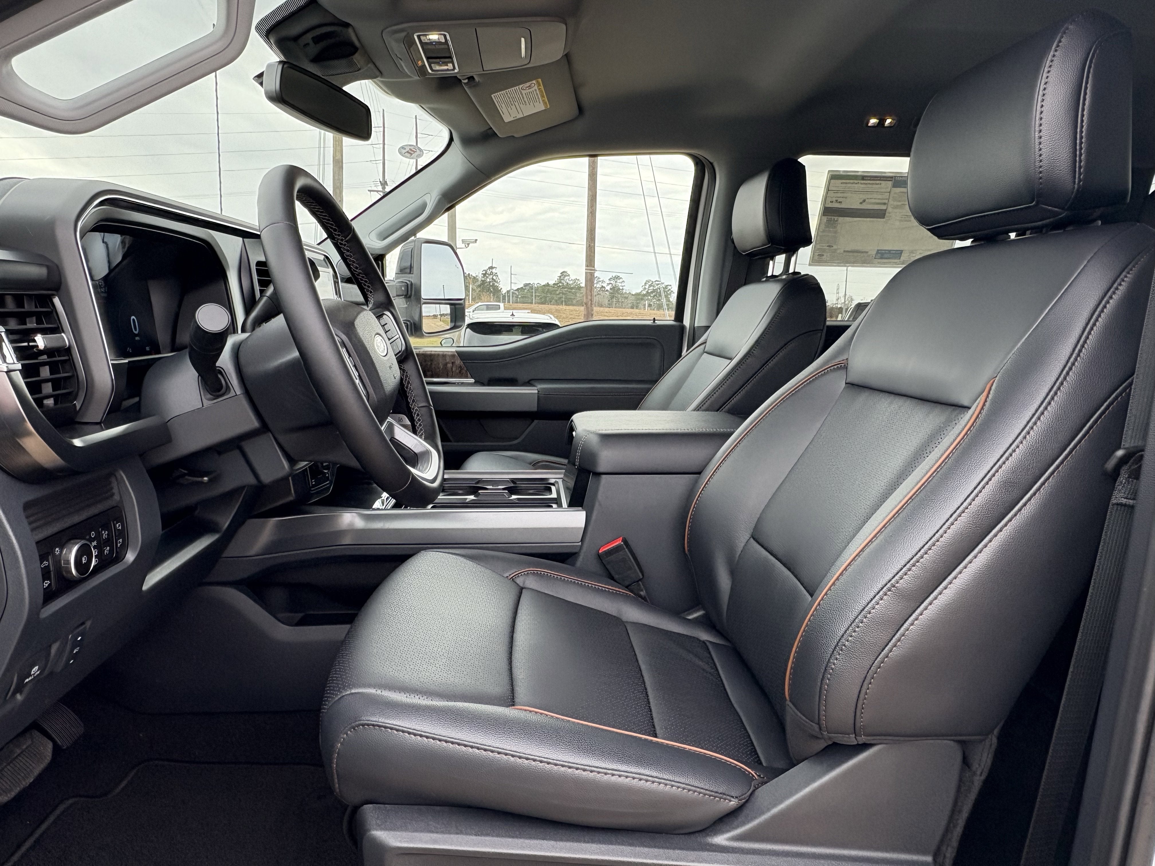 2026 Ford Super Duty F-350 SRW F-350® Lariat®