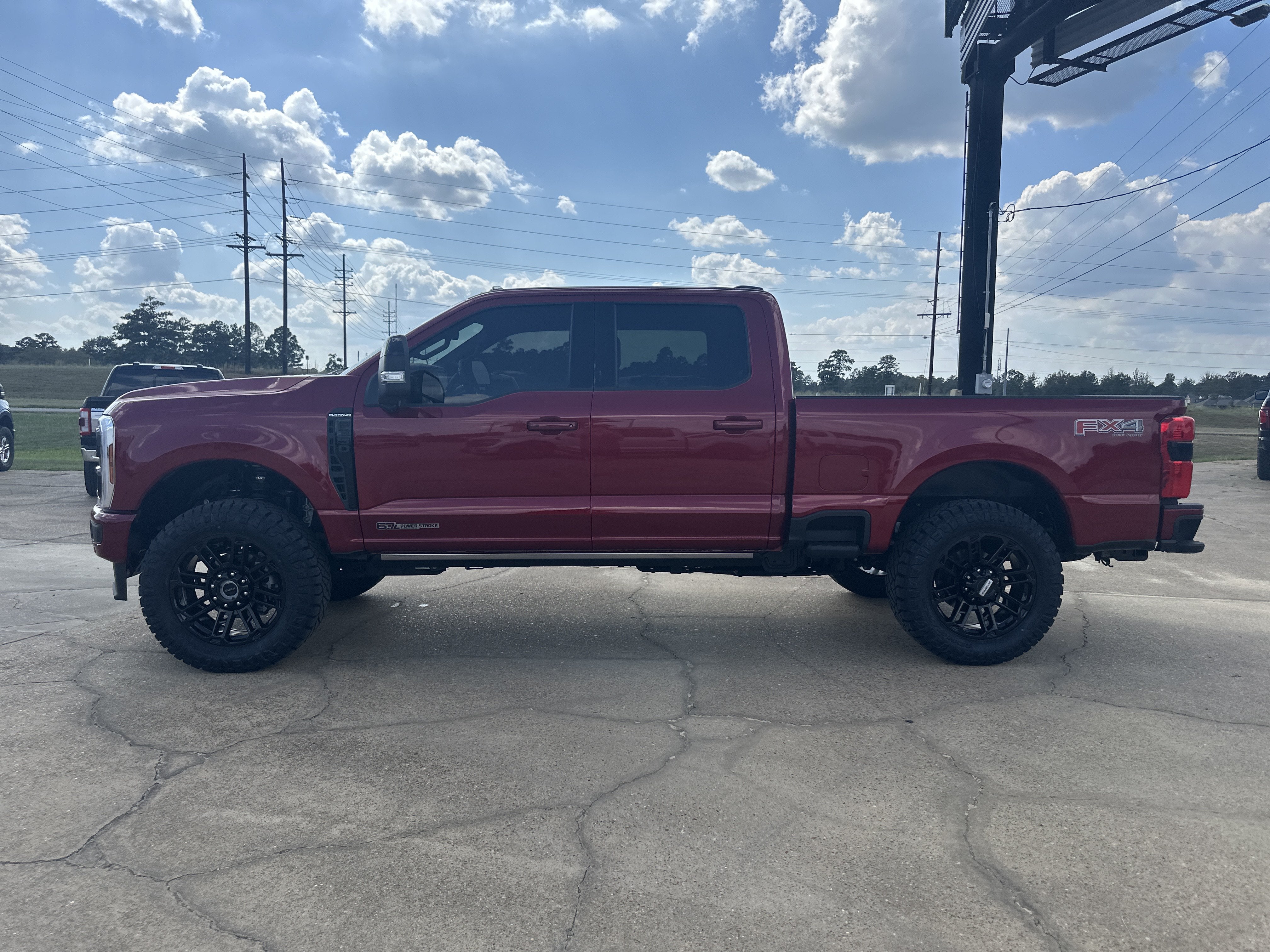 2026 Ford Super Duty F-350 SRW F-350® Platinum®