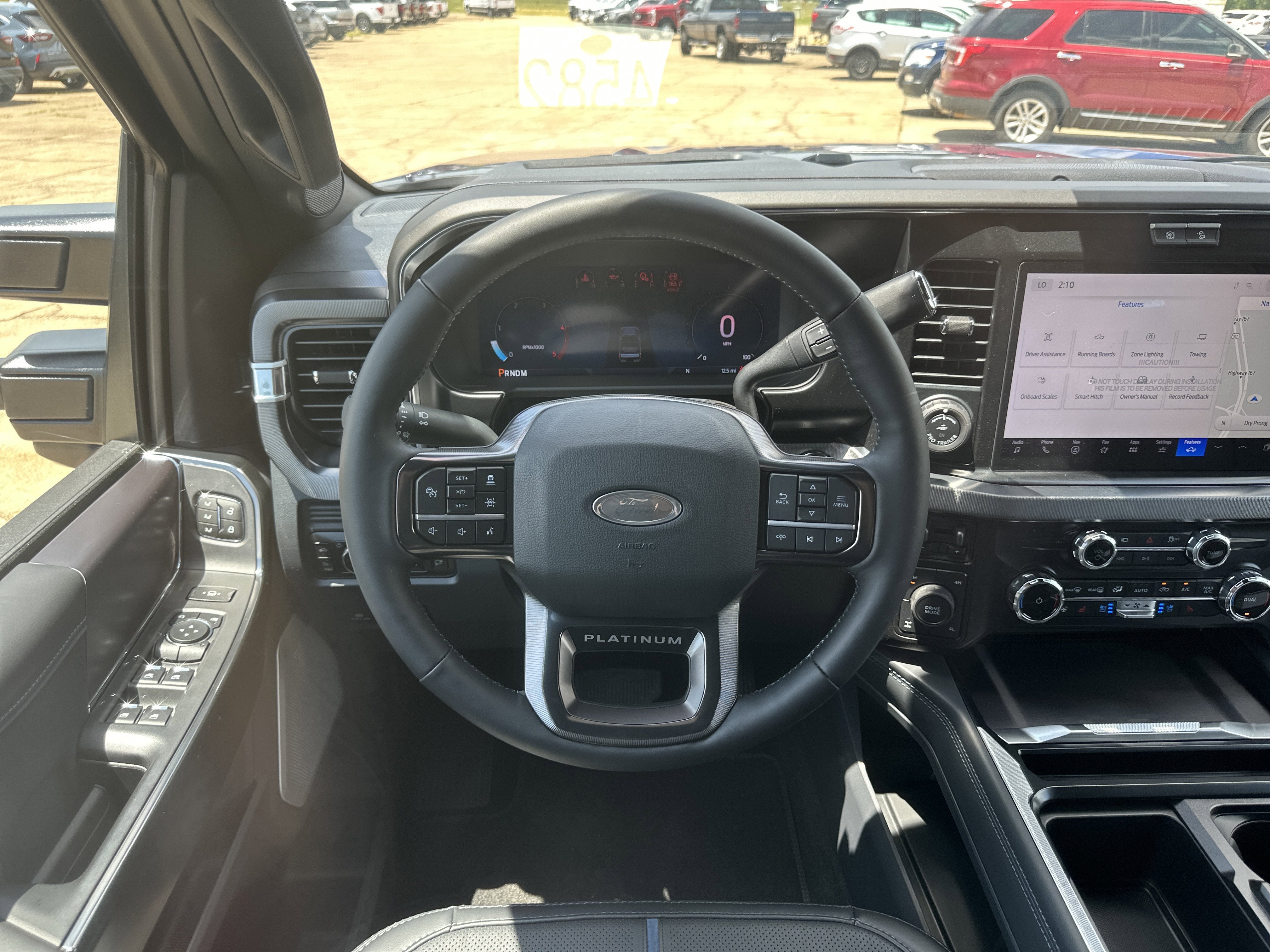 2026 Ford Super Duty F-350 SRW F-350® Platinum®