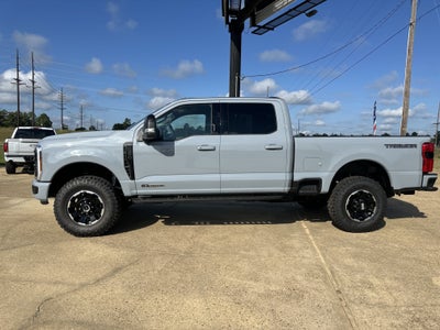 2026 Ford Super Duty F-350 SRW F-350® Platinum®