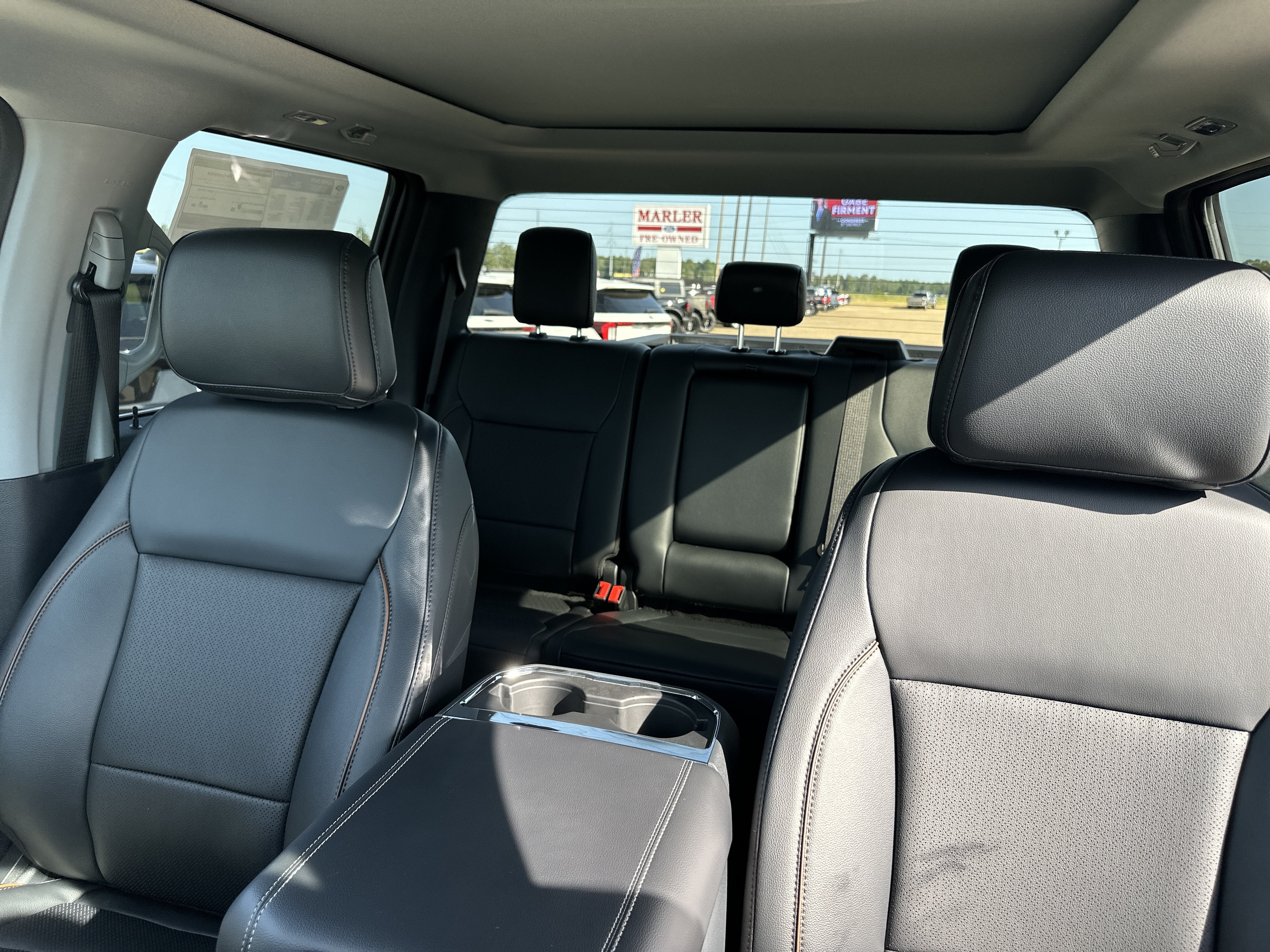 2026 Ford Super Duty F-350 DRW F-350® Lariat®