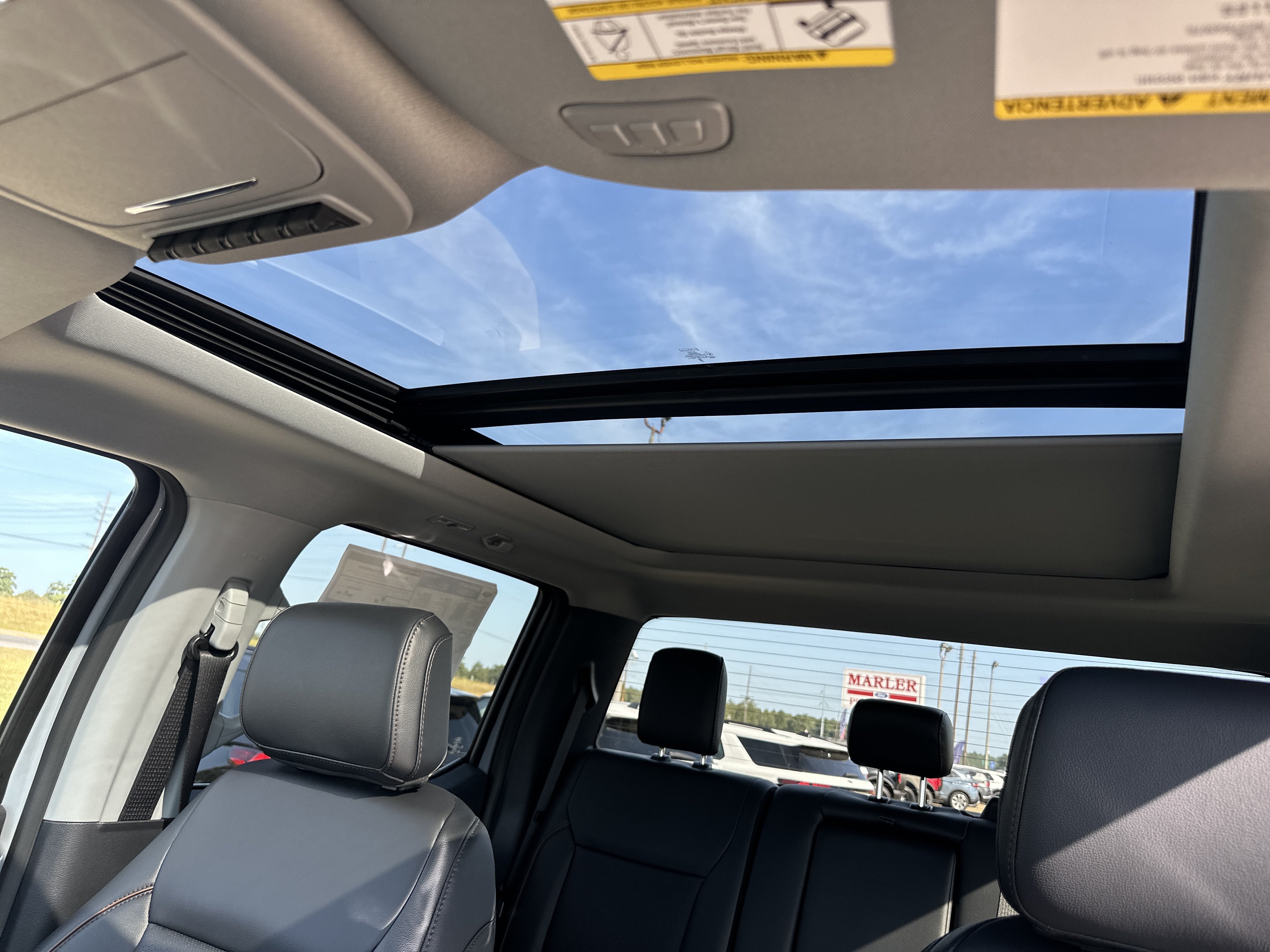 2026 Ford Super Duty F-350 DRW F-350® Lariat®