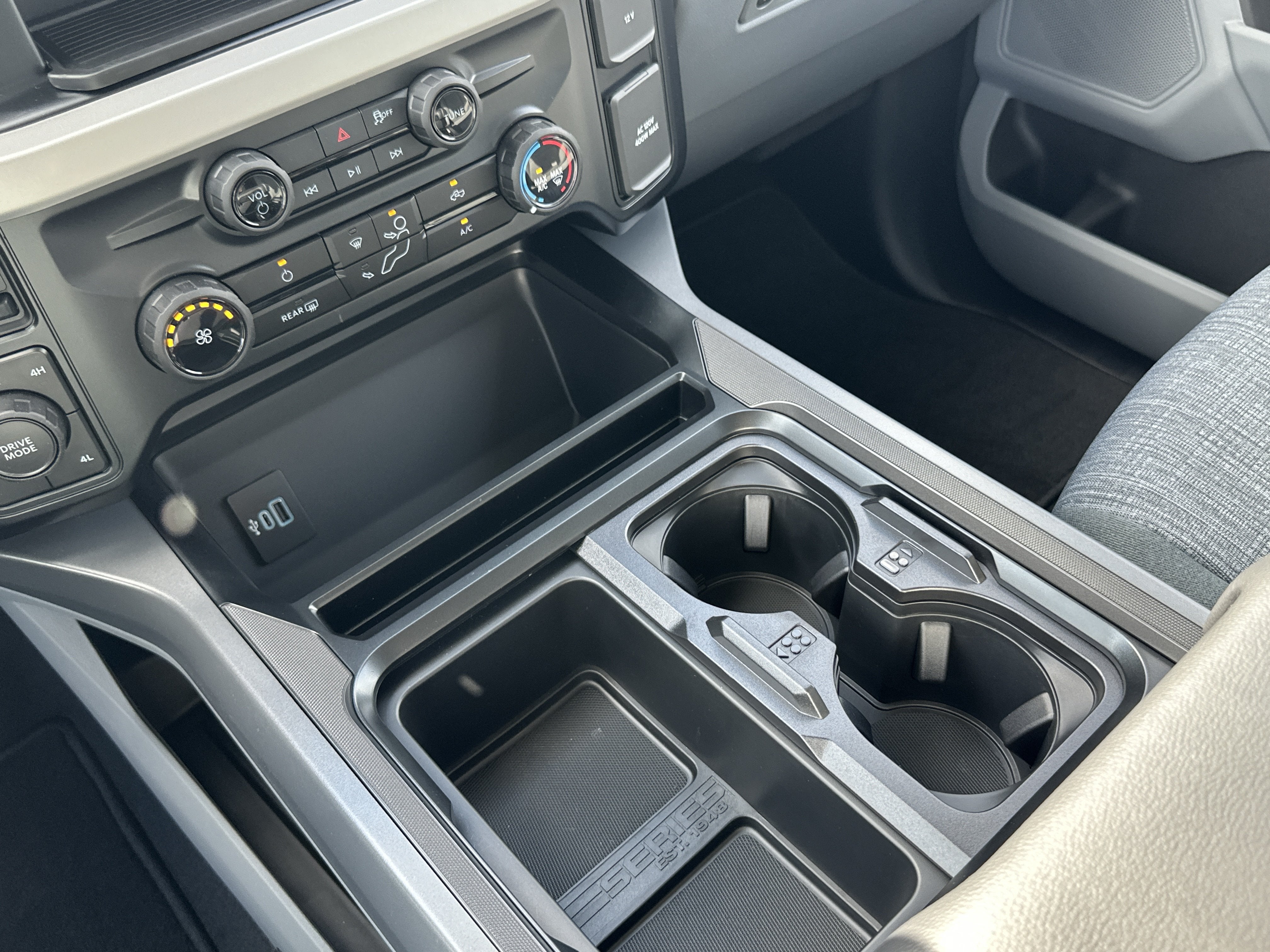 2026 Ford Super Duty F-350 DRW F-350® XLT