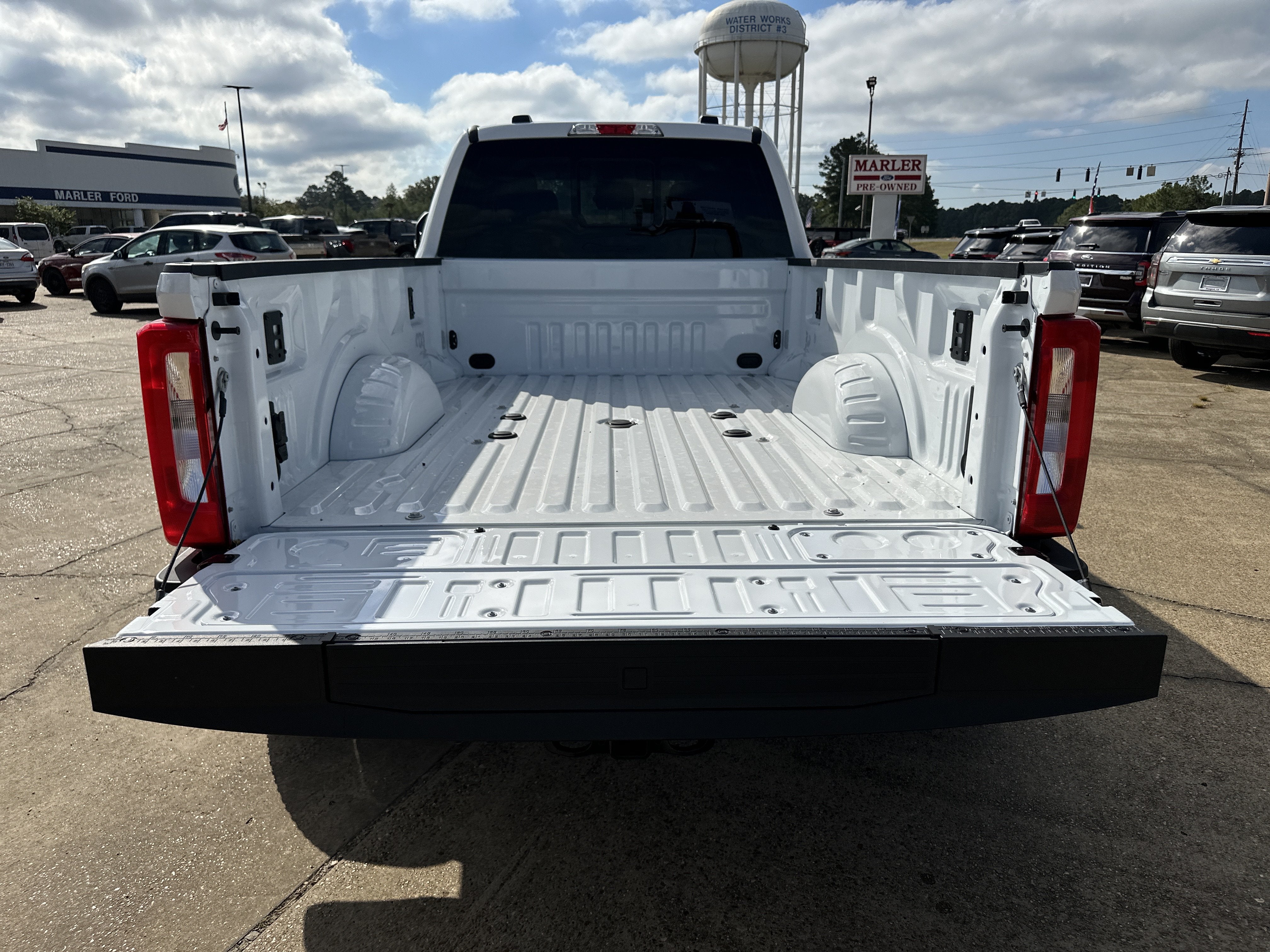 2026 Ford Super Duty F-350 DRW F-350® XLT