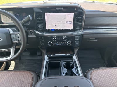 2026 Ford Super Duty F-450 DRW F-450® King Ranch®