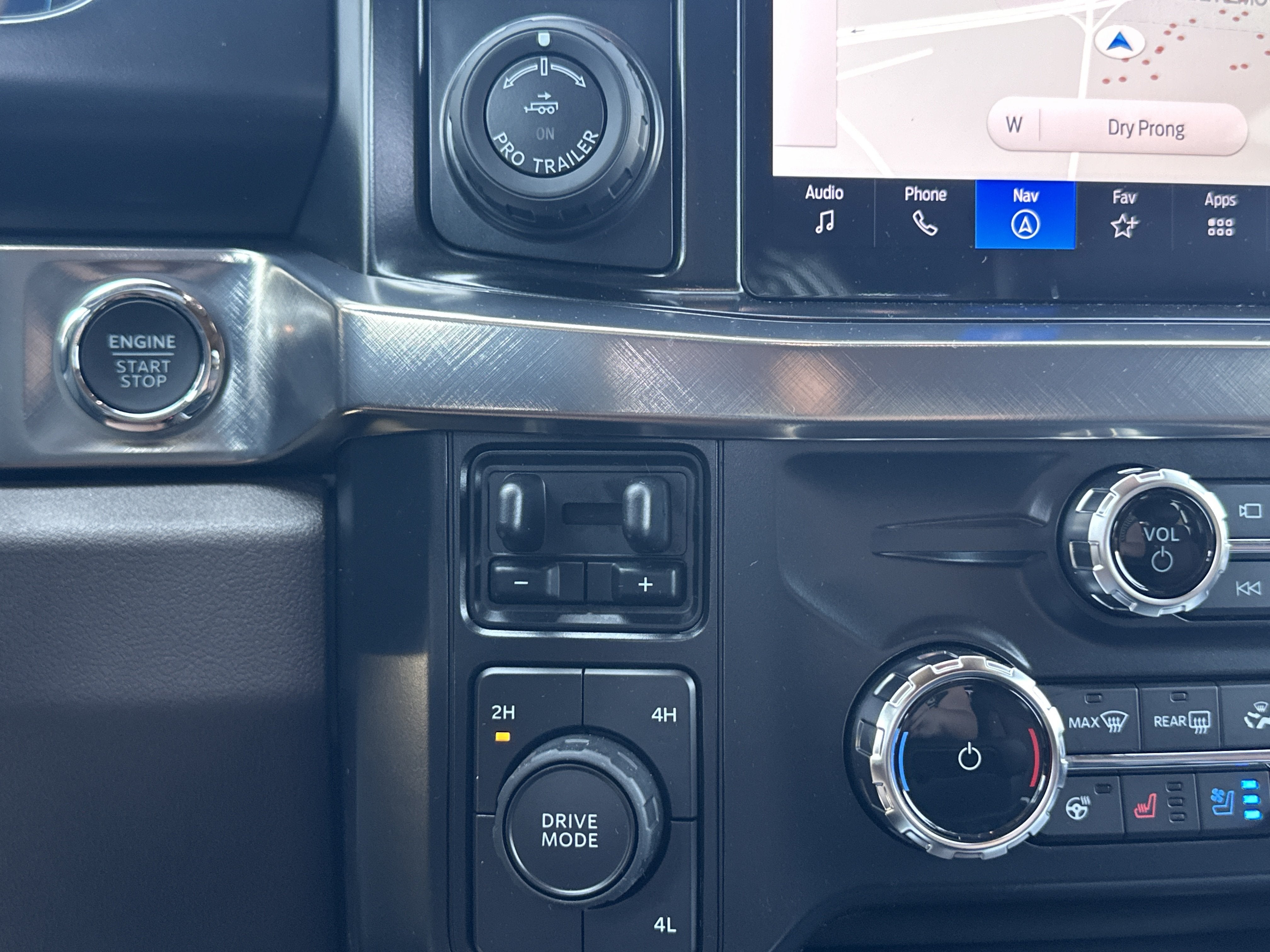 2026 Ford Super Duty F-450 DRW F-450® King Ranch®