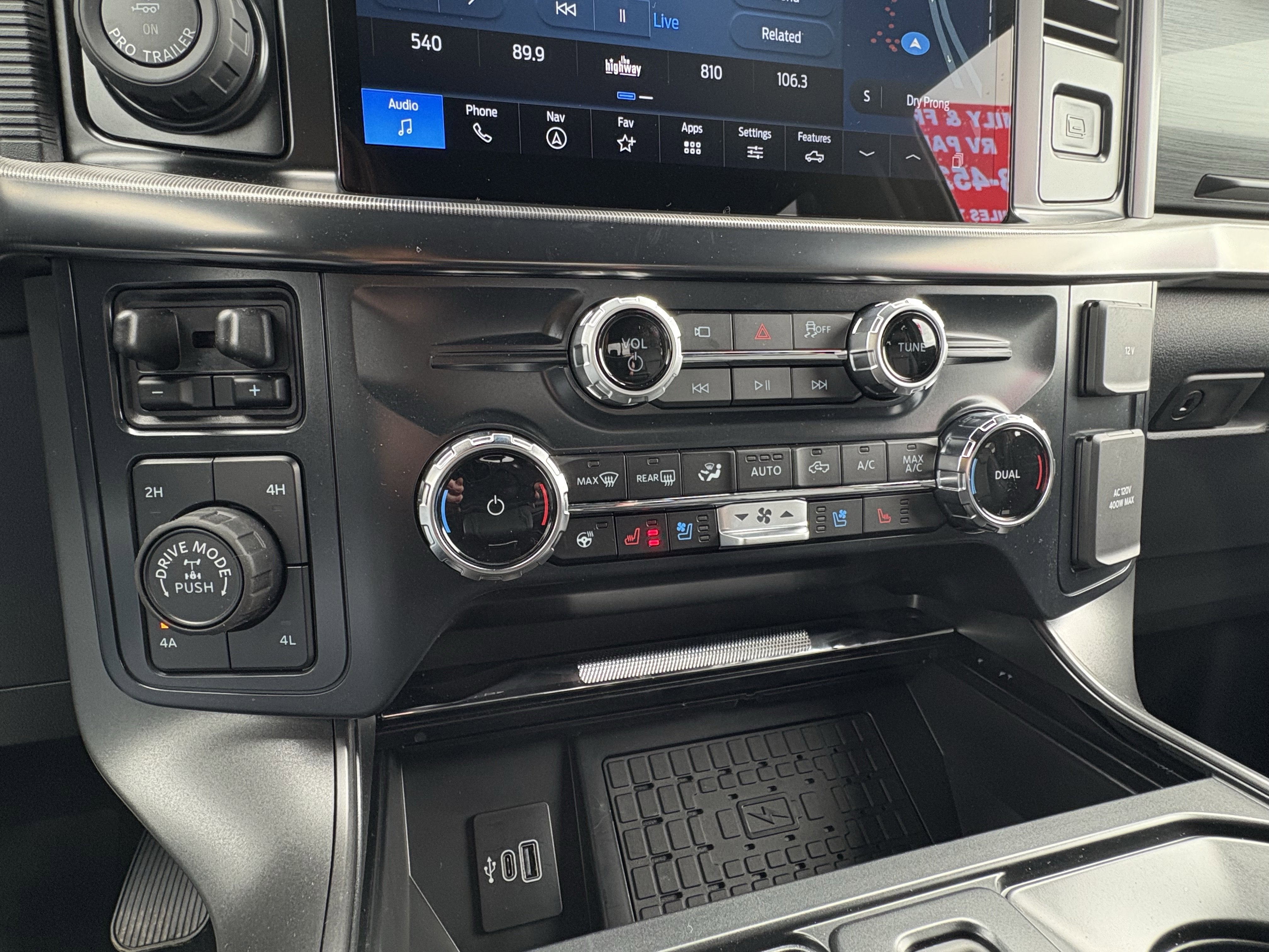 2025 Ford F-150 Lariat®