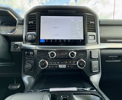 2025 Ford F-150 Lariat®