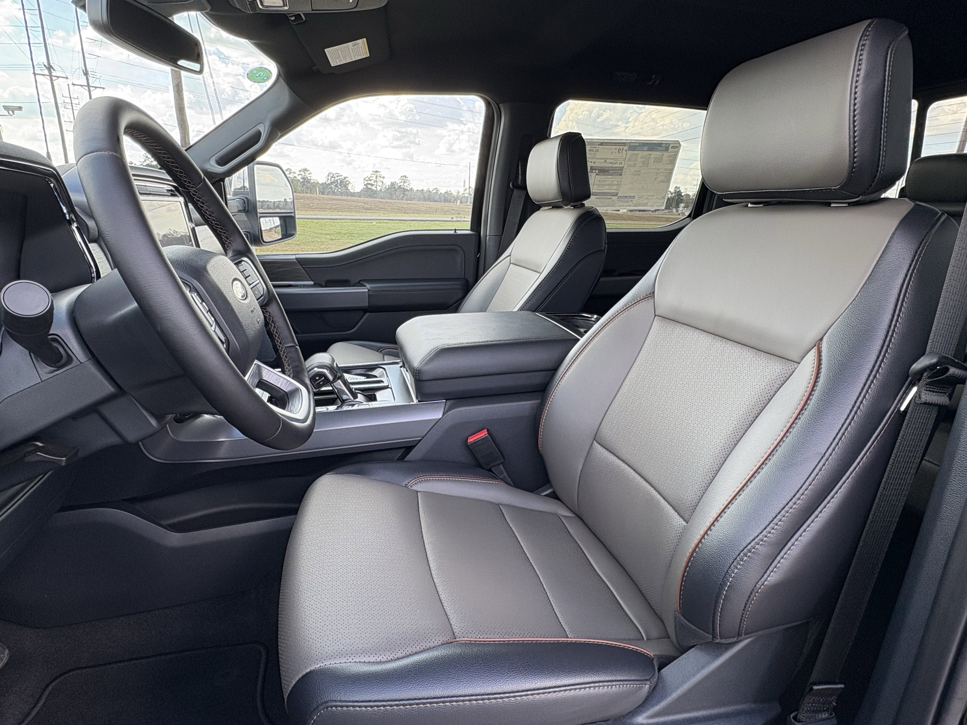 2025 Ford F-150 Lariat®